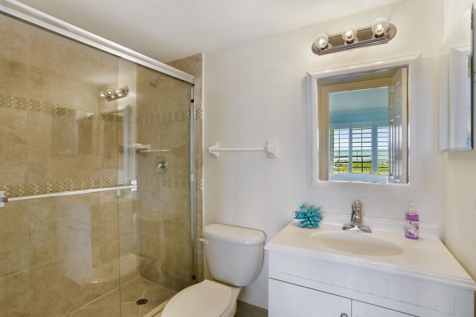 420 Celestial Way Way, Unit 206, Juno Beach, FL 33408 Photo