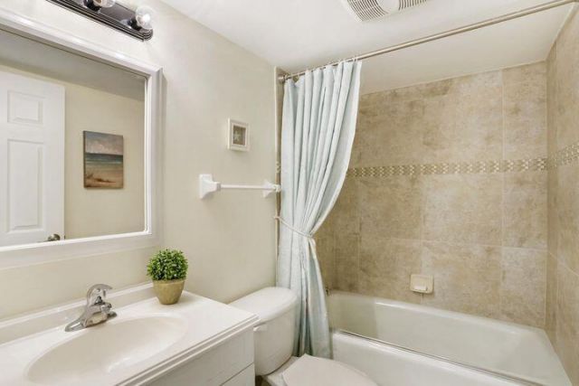 420 Celestial Way Way, Unit 206, Juno Beach, FL 33408 Photo