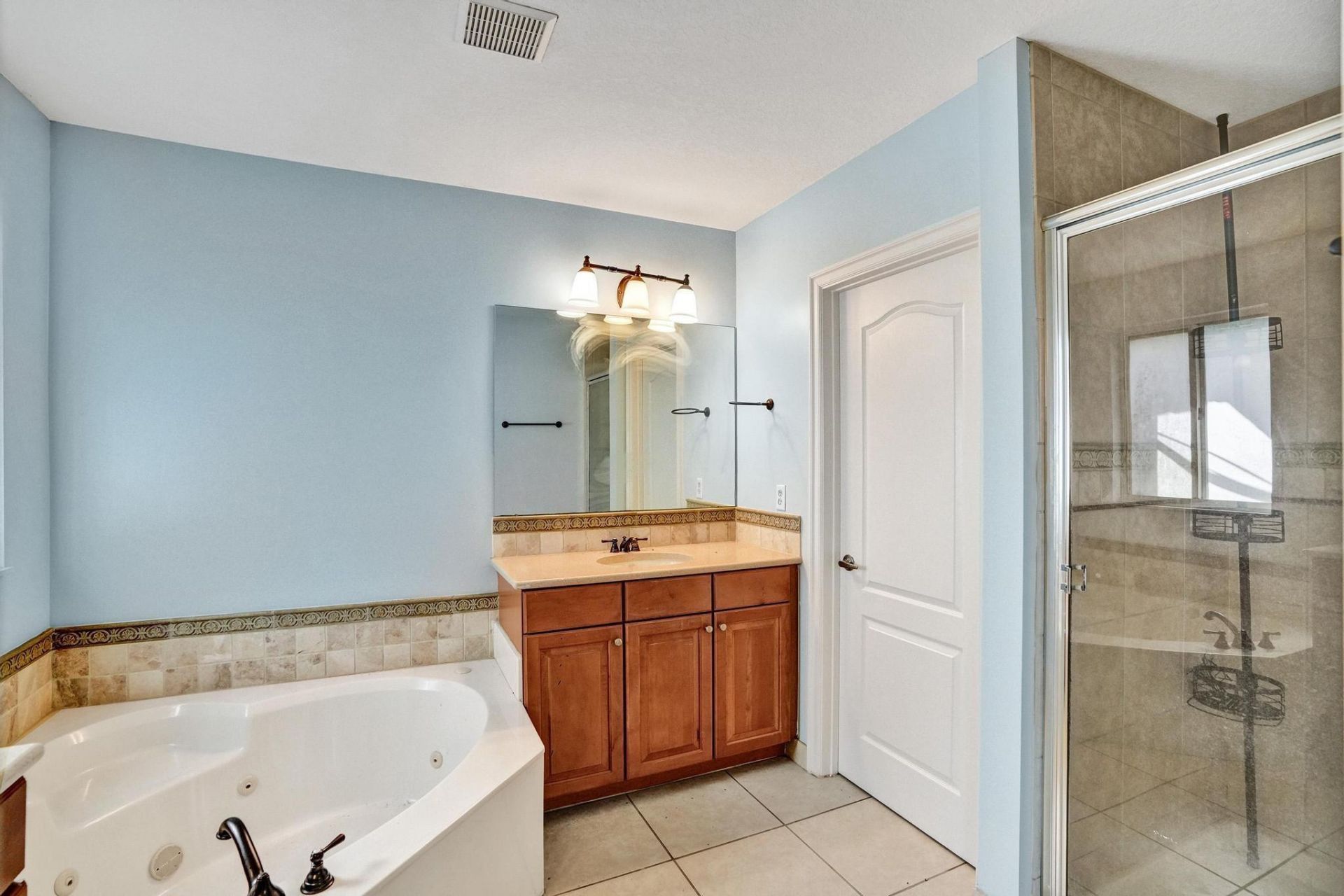 21403 NW 13th Court, Unit 303, Miami Gardens, FL 33169 Photo