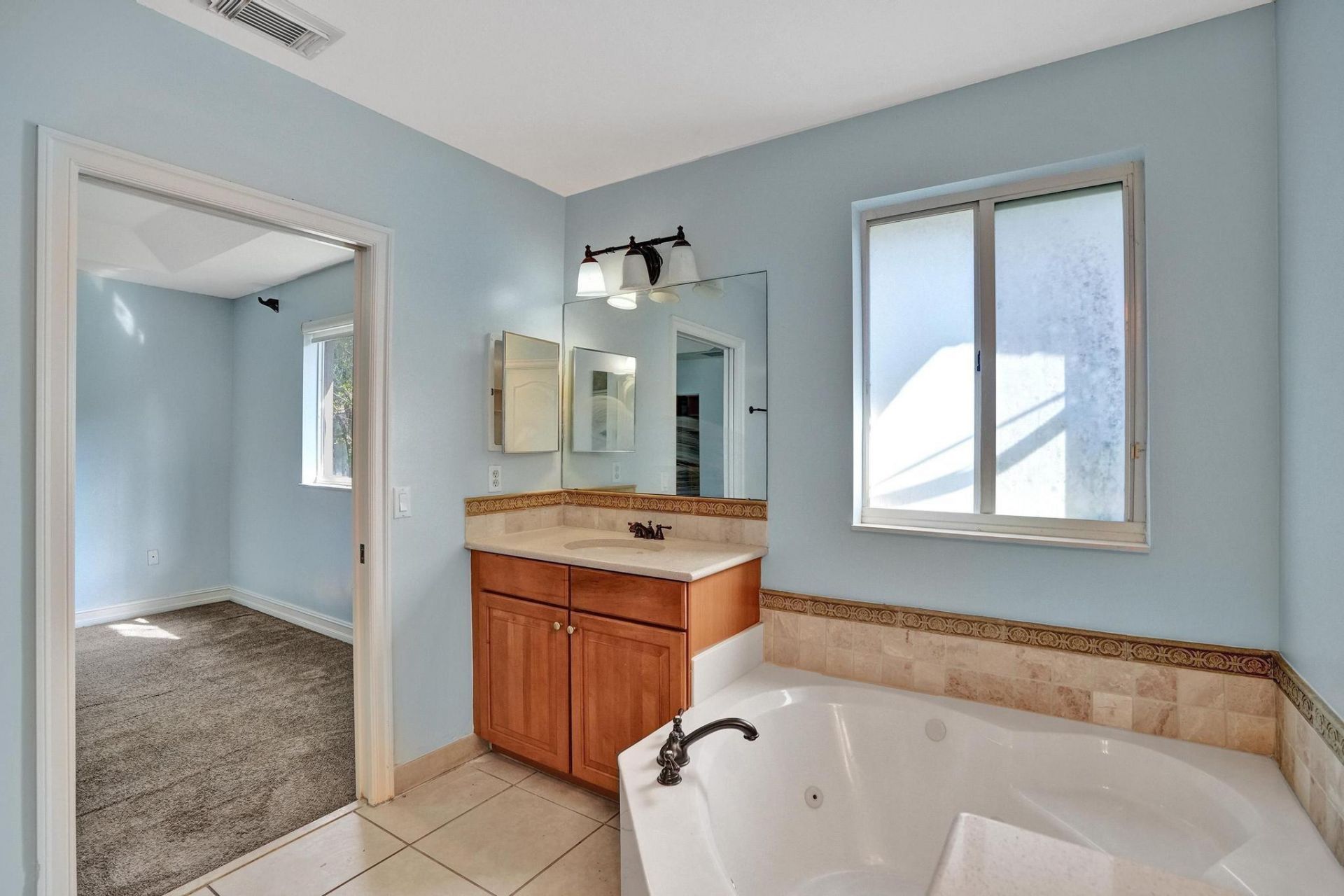 21403 NW 13th Court, Unit 303, Miami Gardens, FL 33169 Photo