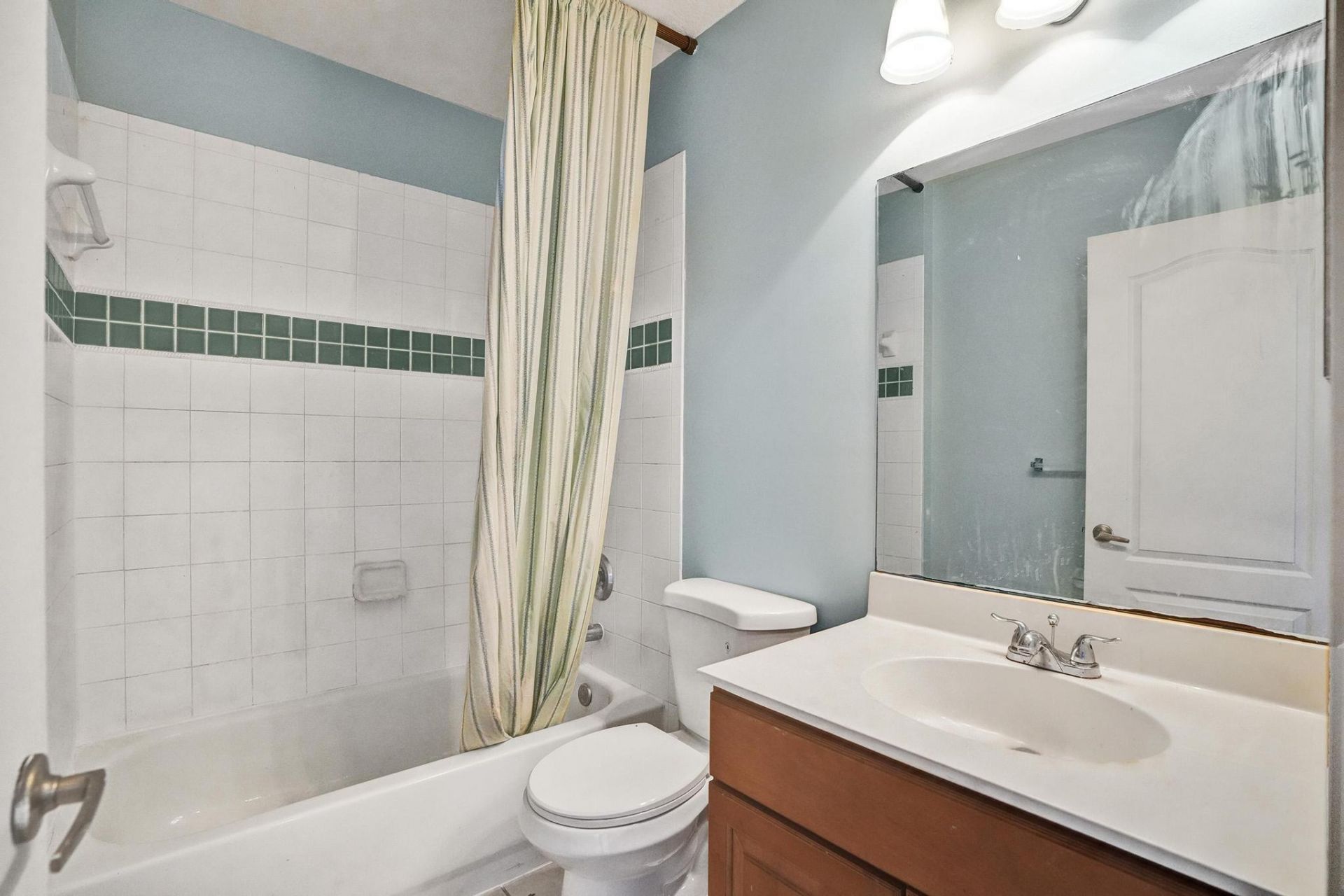 21403 NW 13th Court, Unit 303, Miami Gardens, FL 33169 Photo