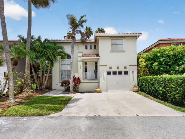 3083 W Buena Vista Drive, Margate, FL 33063