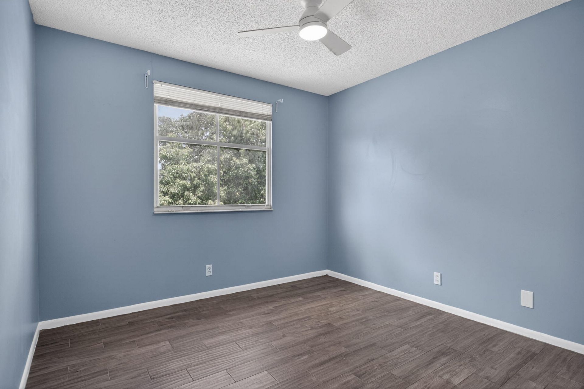 3083 W Buena Vista Drive, Margate, FL 33063 Photo
