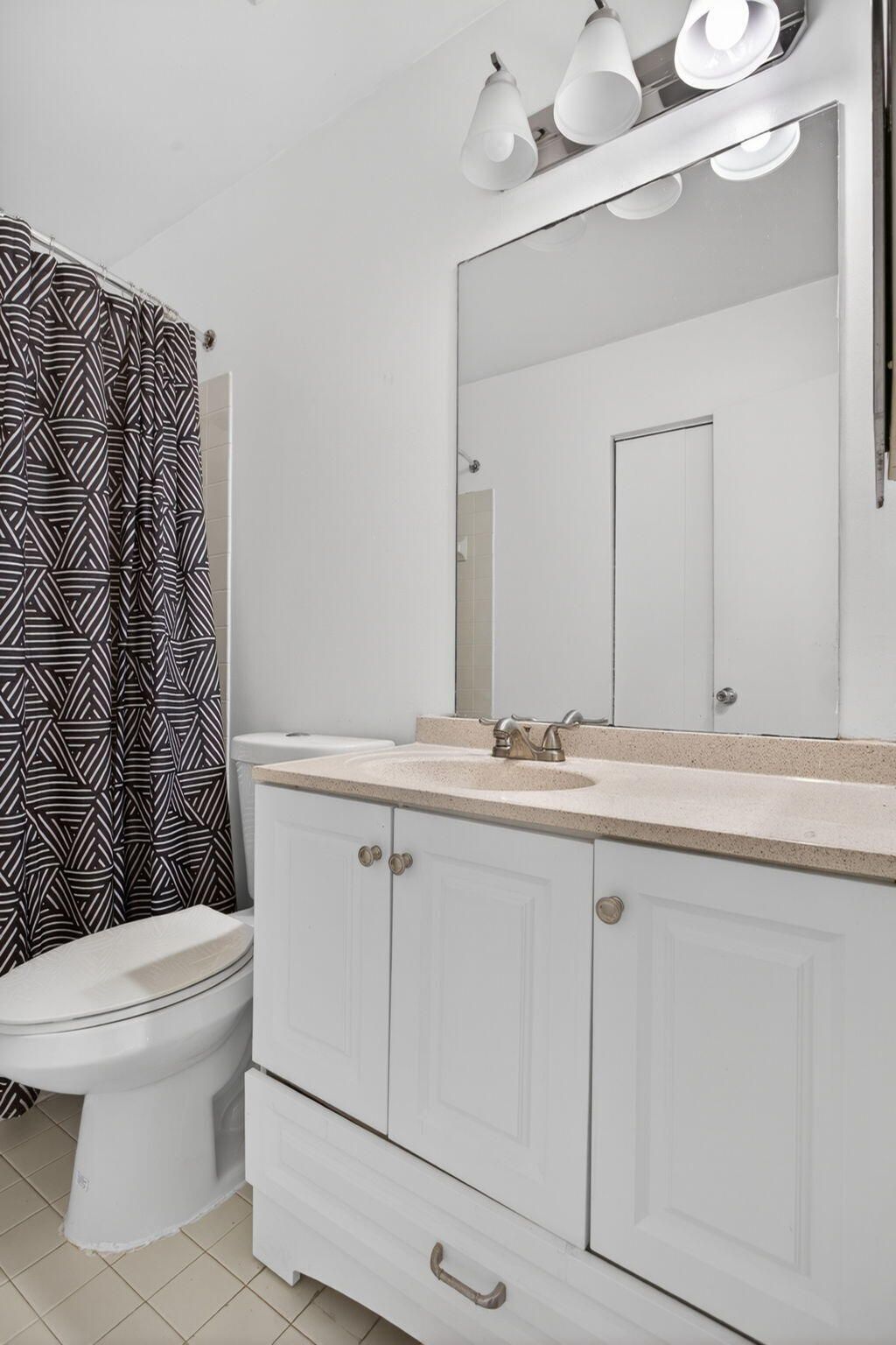 3083 W Buena Vista Drive, Margate, FL 33063 Photo