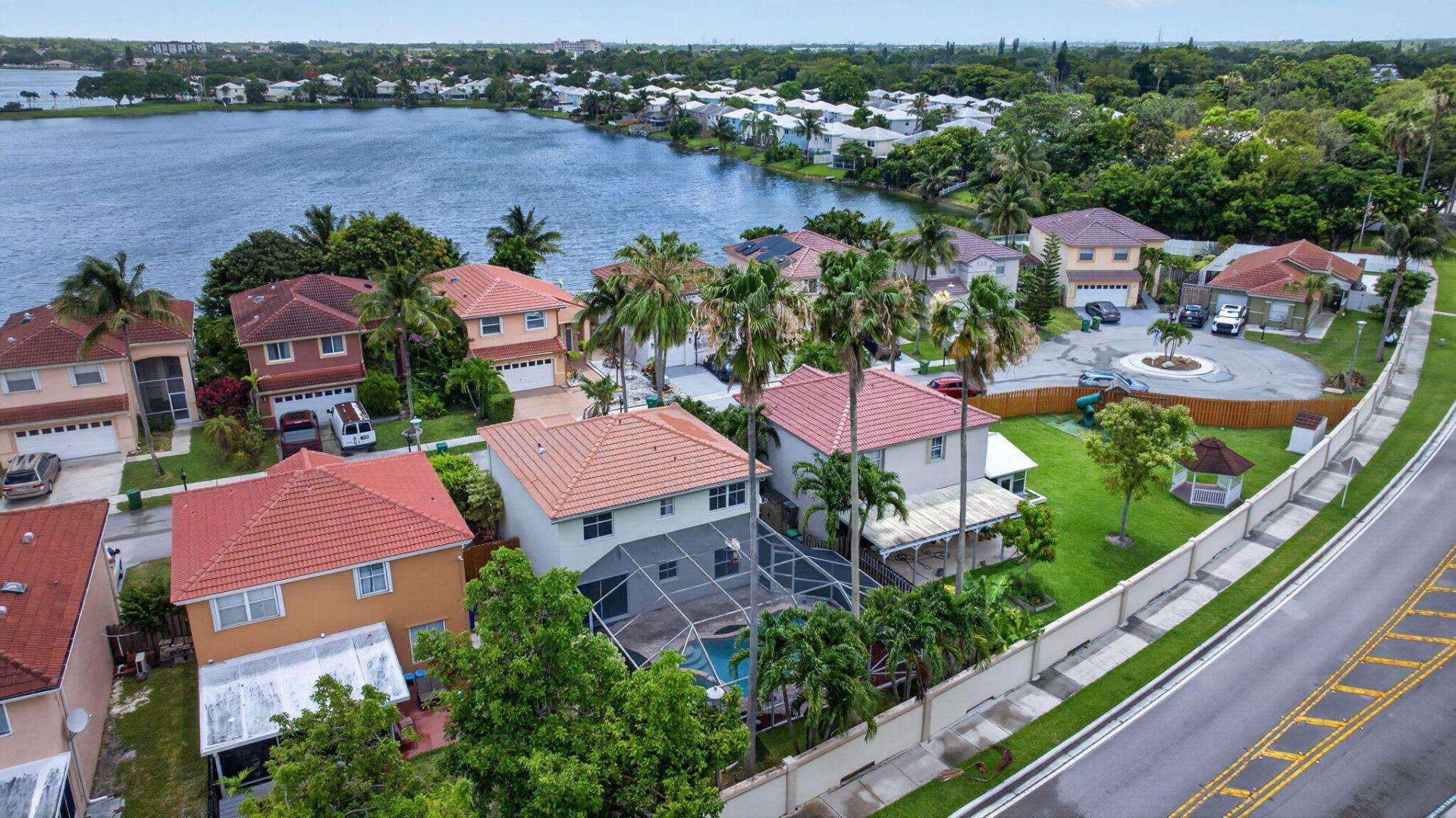 3083 W Buena Vista Drive, Margate, FL 33063 Photo