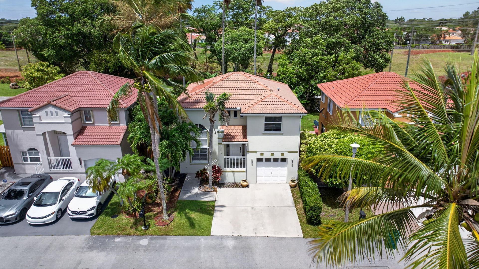 3083 W Buena Vista Drive, Margate, FL 33063 Photo