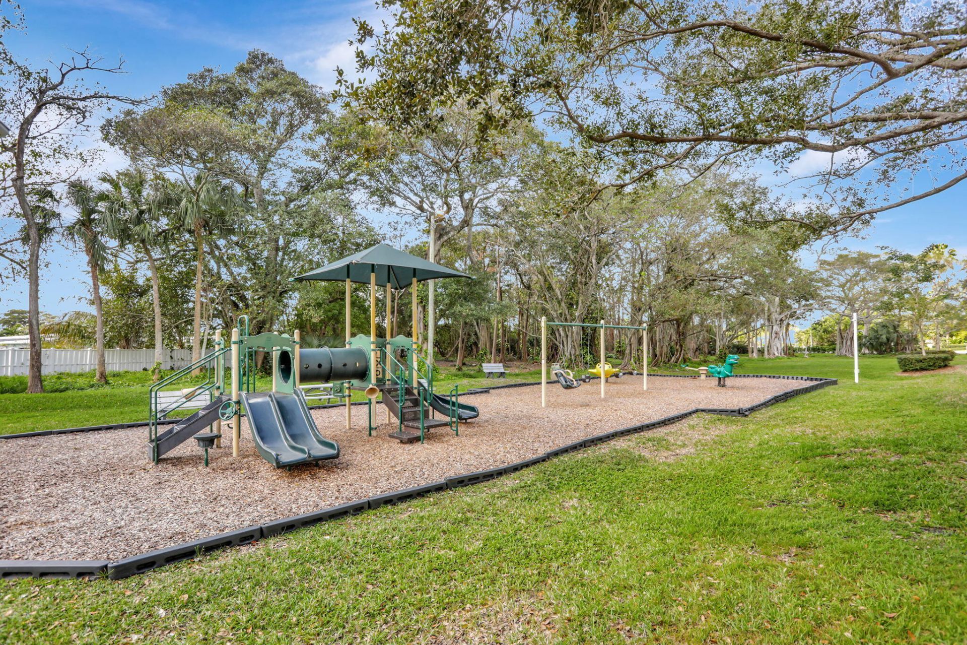 3083 W Buena Vista Drive, Margate, FL 33063 Photo