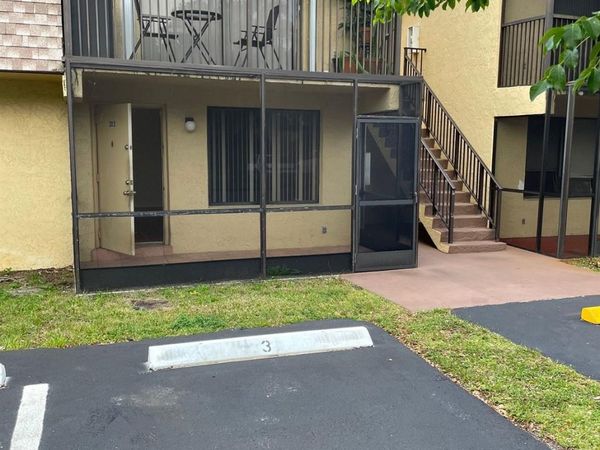 1245 S Flagler Avenue S, Unit 303, Pompano Beach, FL 33060