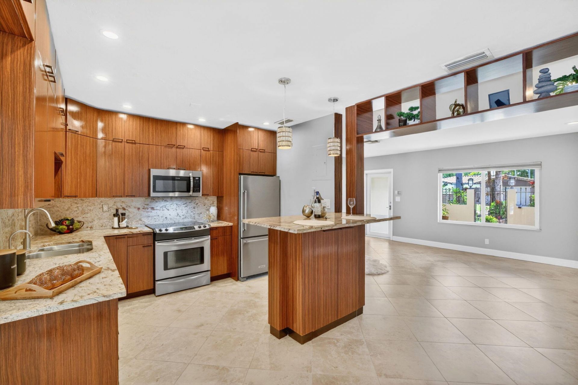 1426 NE 17th Avenue, Fort Lauderdale, FL 33304 Photo