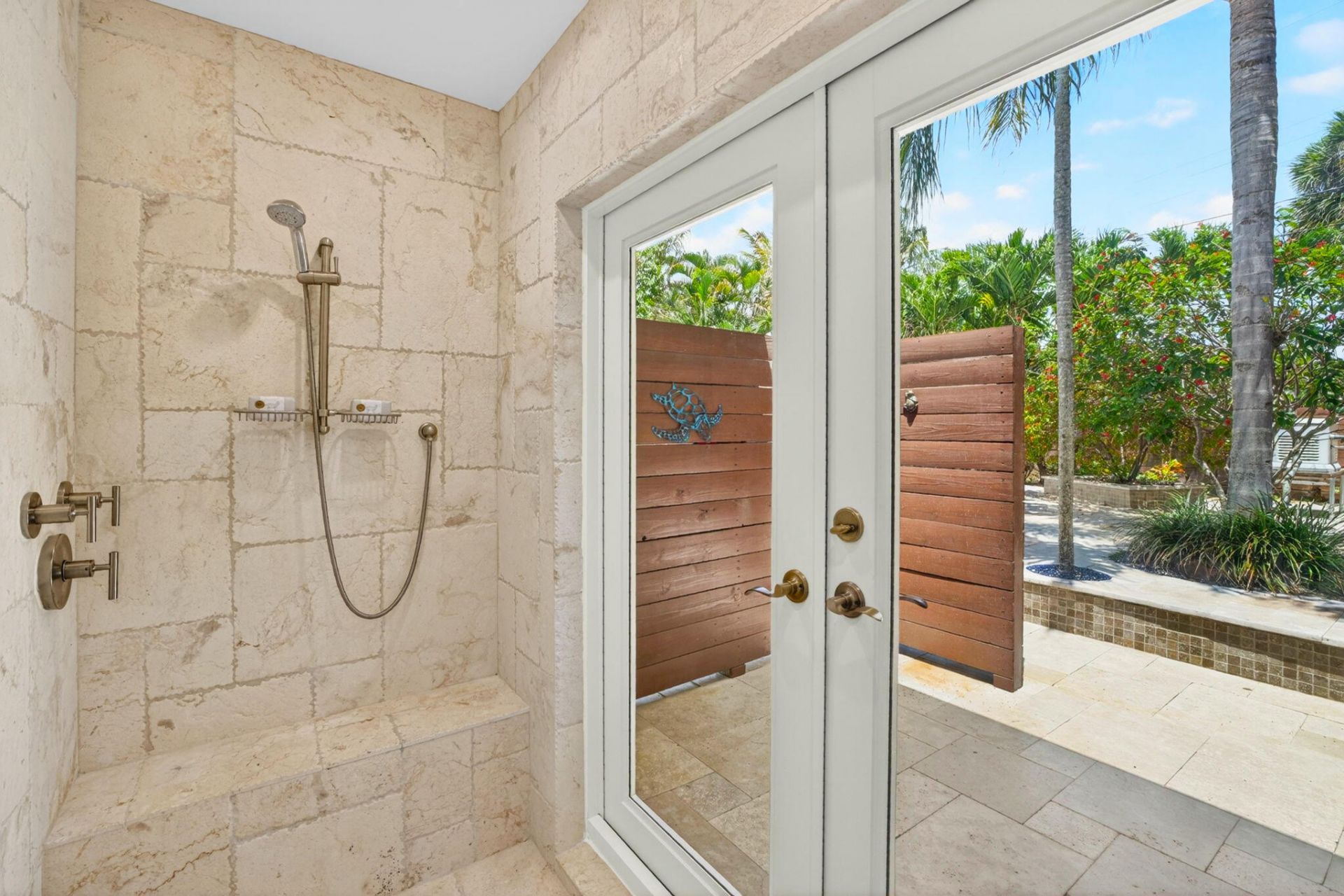 1426 NE 17th Avenue, Fort Lauderdale, FL 33304 Photo