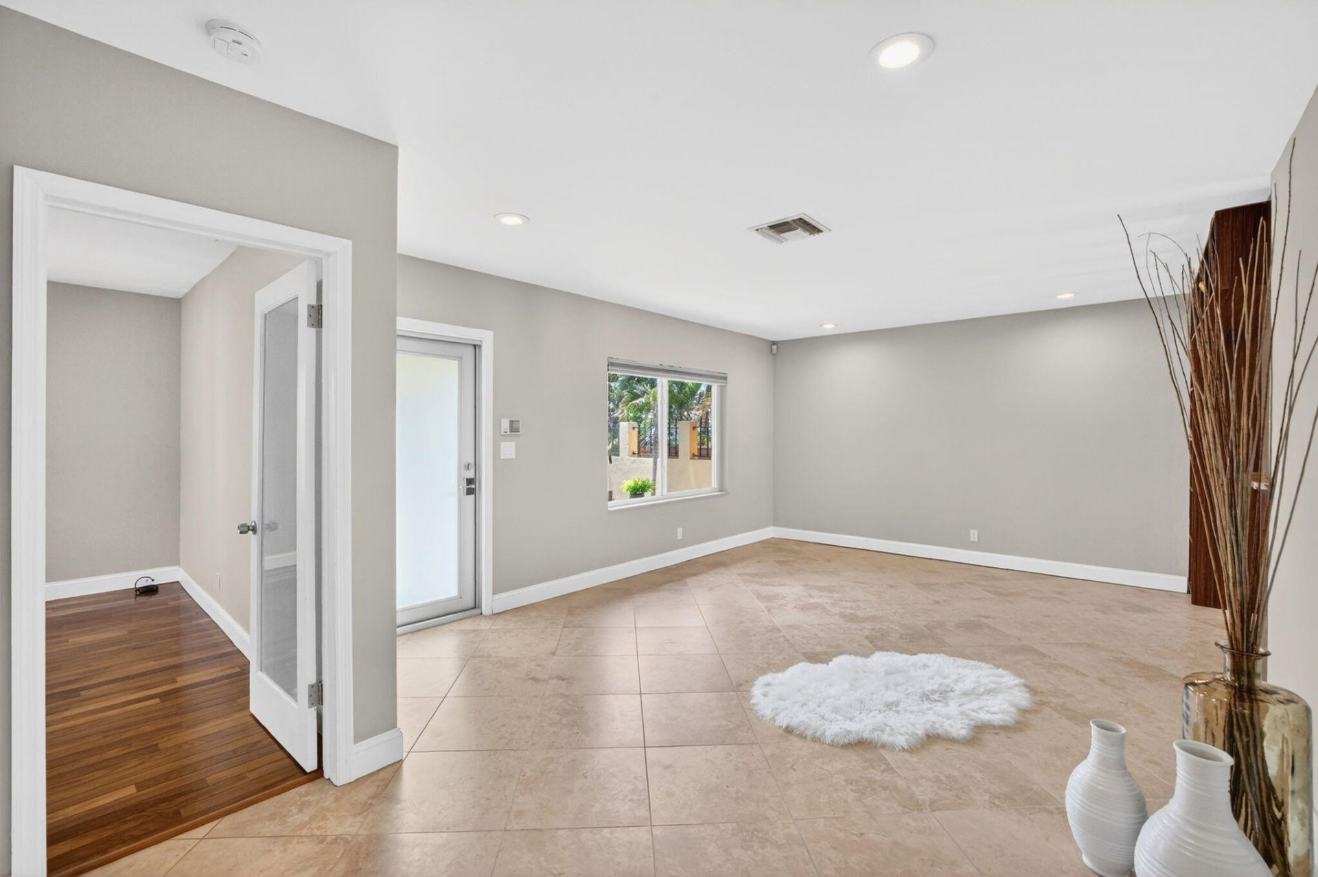 1426 NE 17th Avenue, Fort Lauderdale, FL 33304 Photo