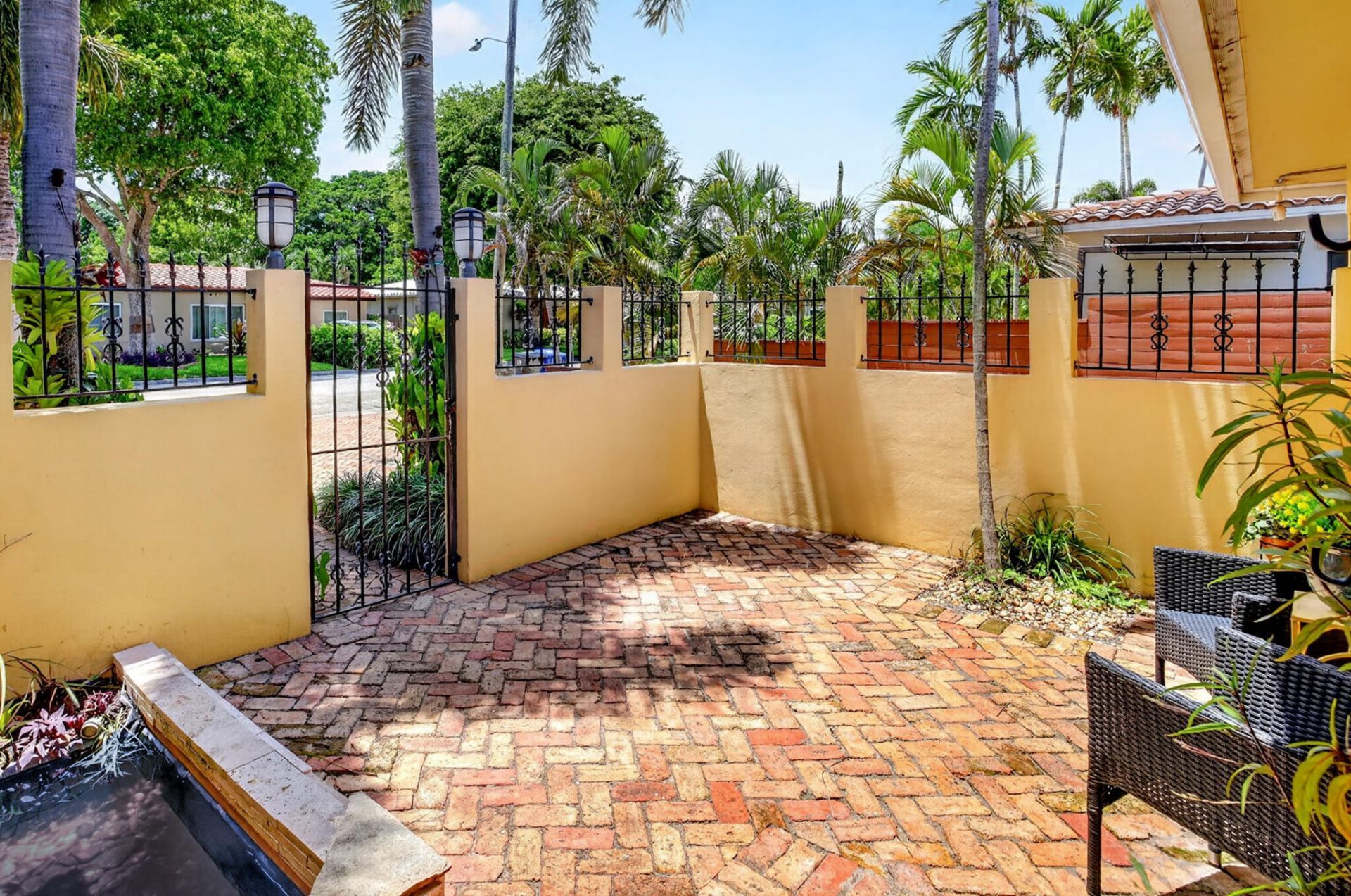 1426 NE 17th Avenue, Fort Lauderdale, FL 33304 Photo