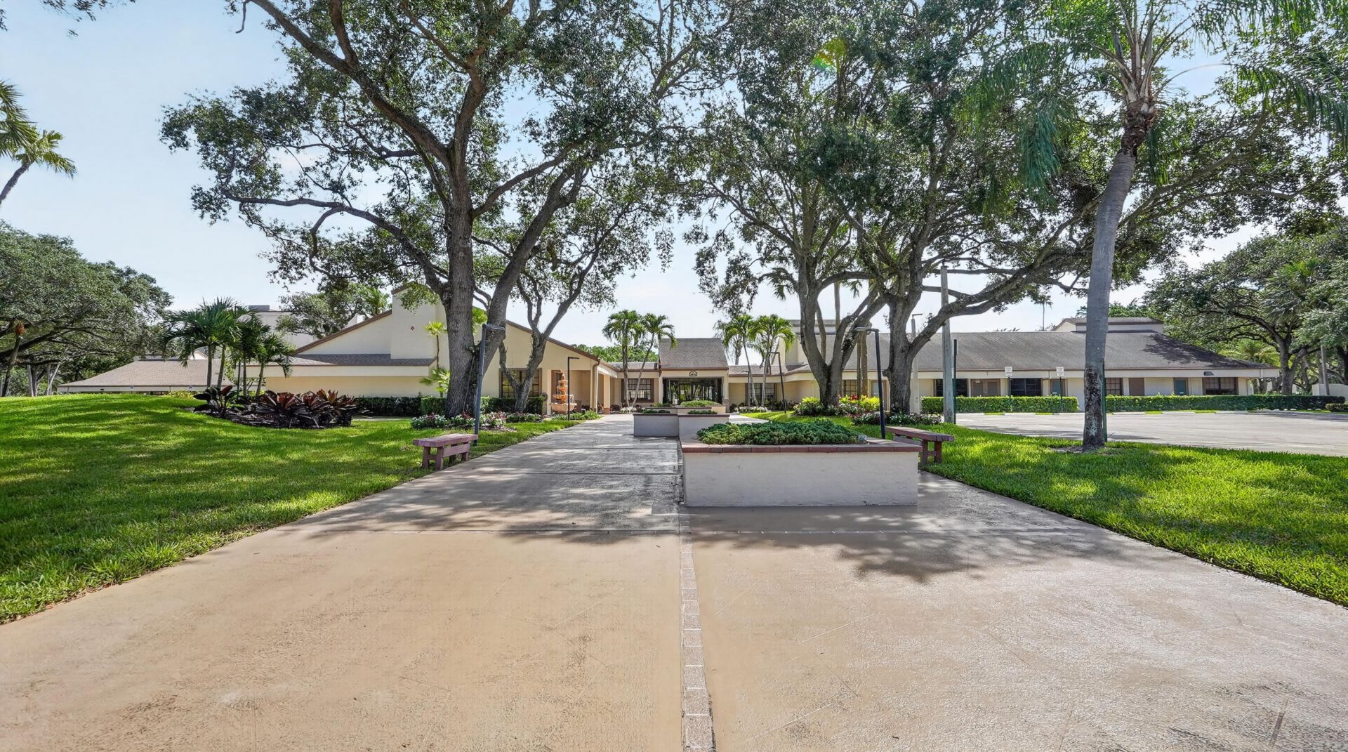 2808 S Carambola Cir Circle S, Unit 1980, Coconut Creek, FL 33066 Photo
