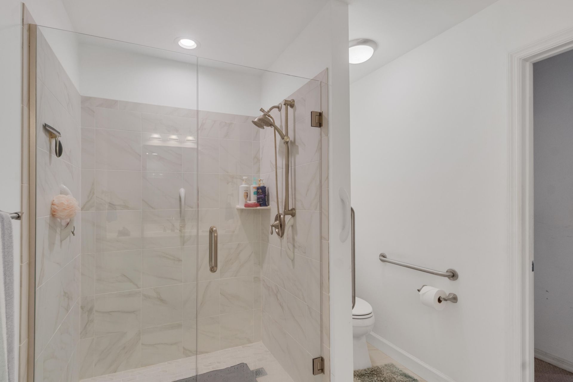5045 Harmony Circle, Unit 209, Vero Beach, FL 32967 Photo