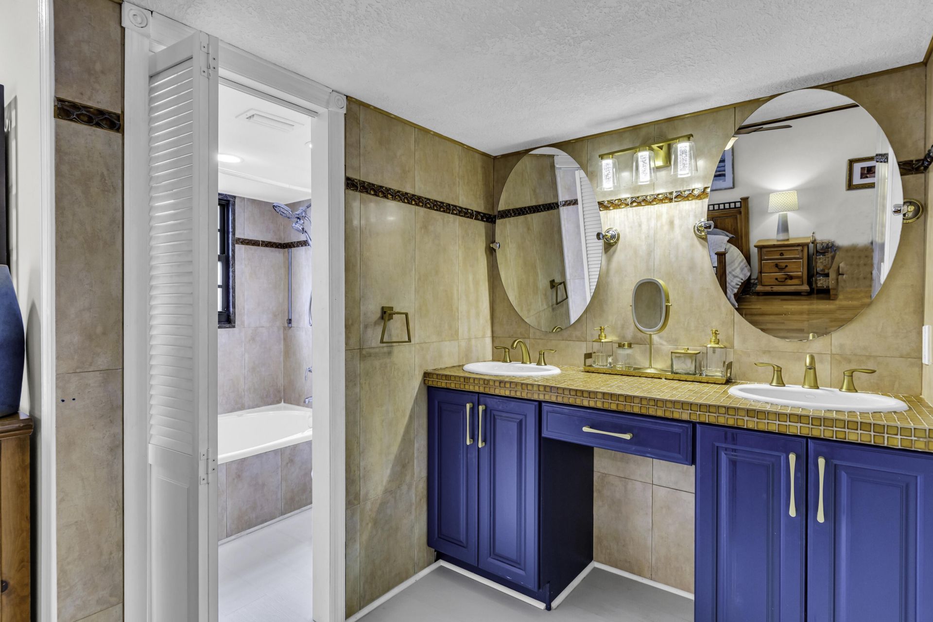 2057 Maplewood Drive, Coral Springs, FL 33071 Photo