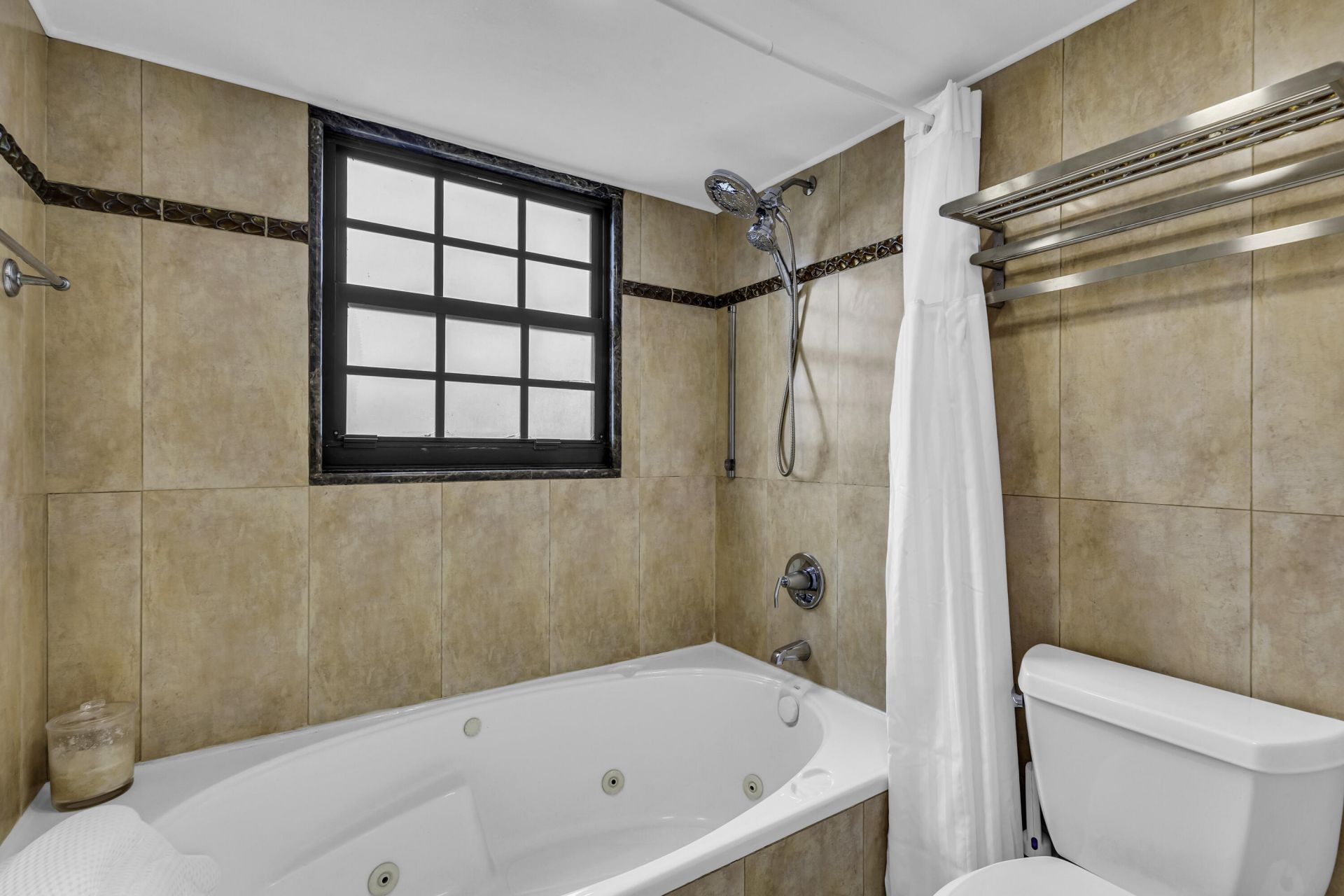 2057 Maplewood Drive, Coral Springs, FL 33071 Photo