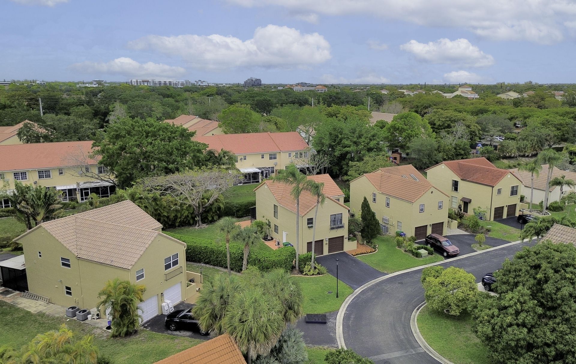 2057 Maplewood Drive, Coral Springs, FL 33071 Photo