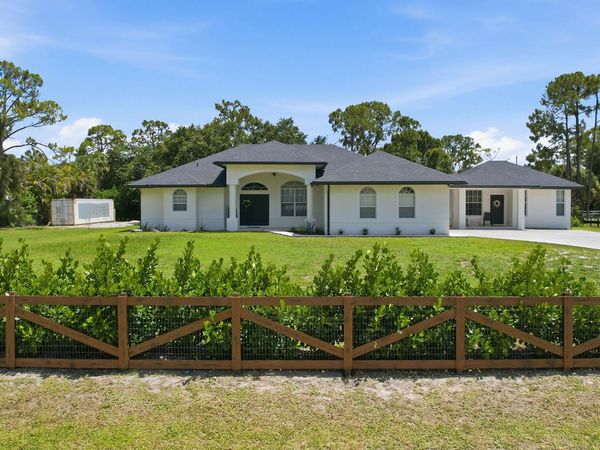 18220 N 90th St Street N, The Acreage, FL 33470