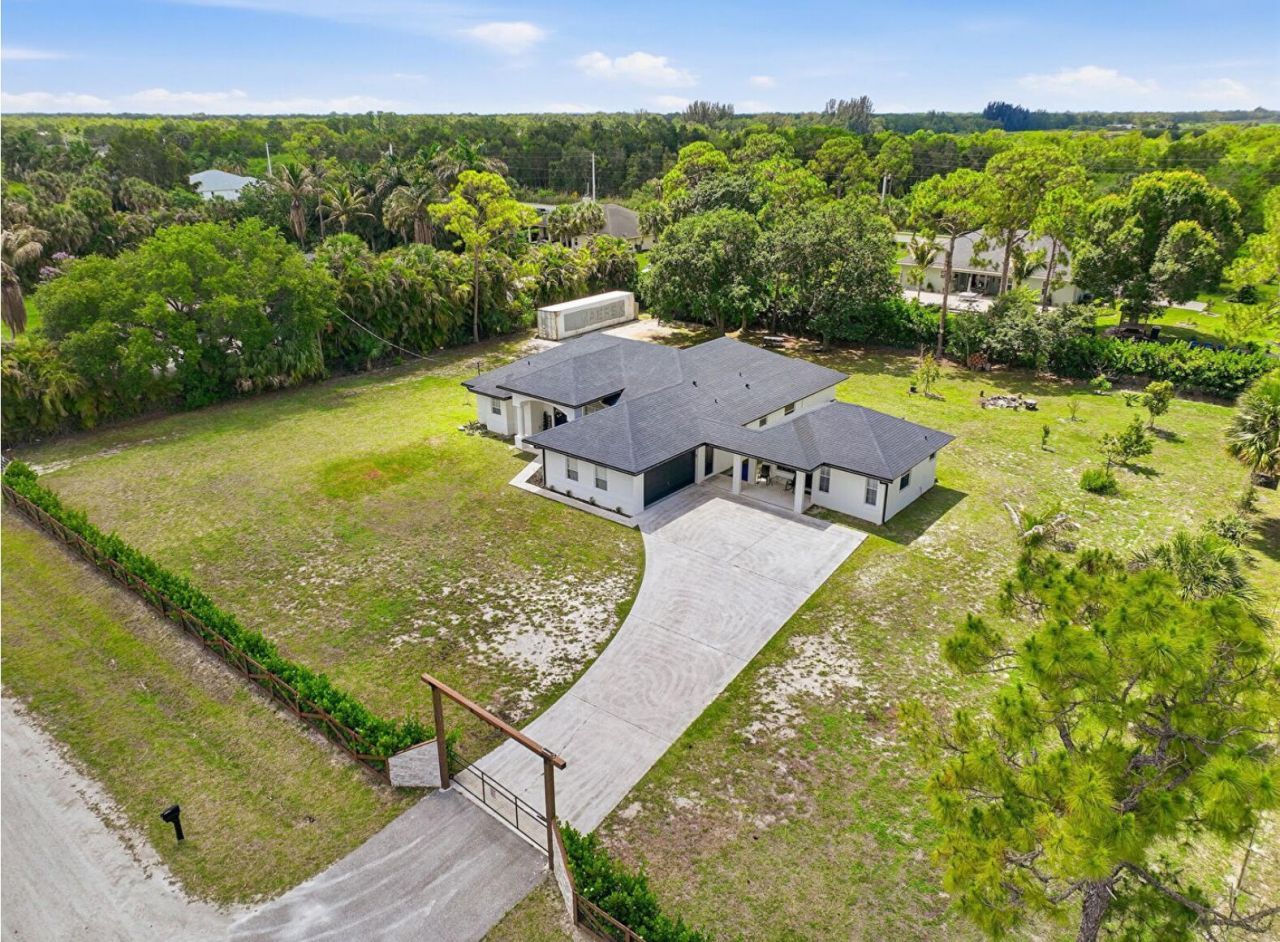 18220 N 90th St Street N, The Acreage, FL 33470 Photo