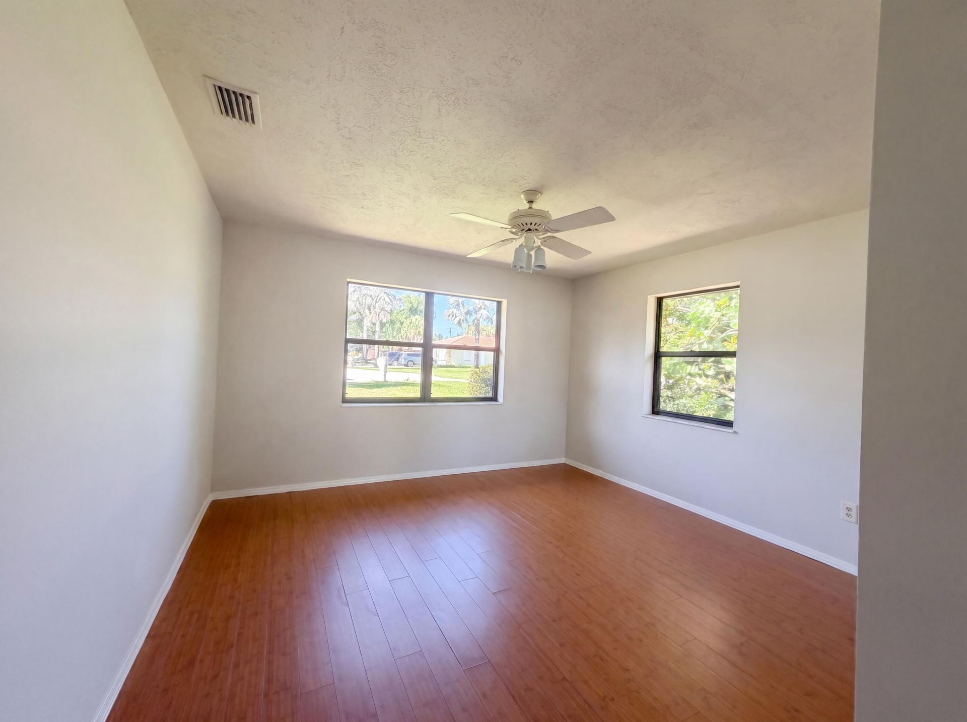 2026 Mark Drive, Lake Worth, FL 33461 Photo