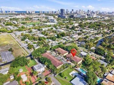 330 SW 2nd Avenue, Unit 14, Hallandale Beach, FL 33009 Photo