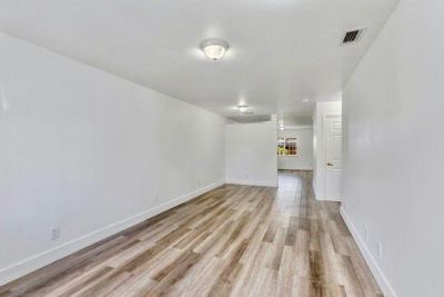 330 SW 2nd Avenue, Unit 14, Hallandale Beach, FL 33009 Photo