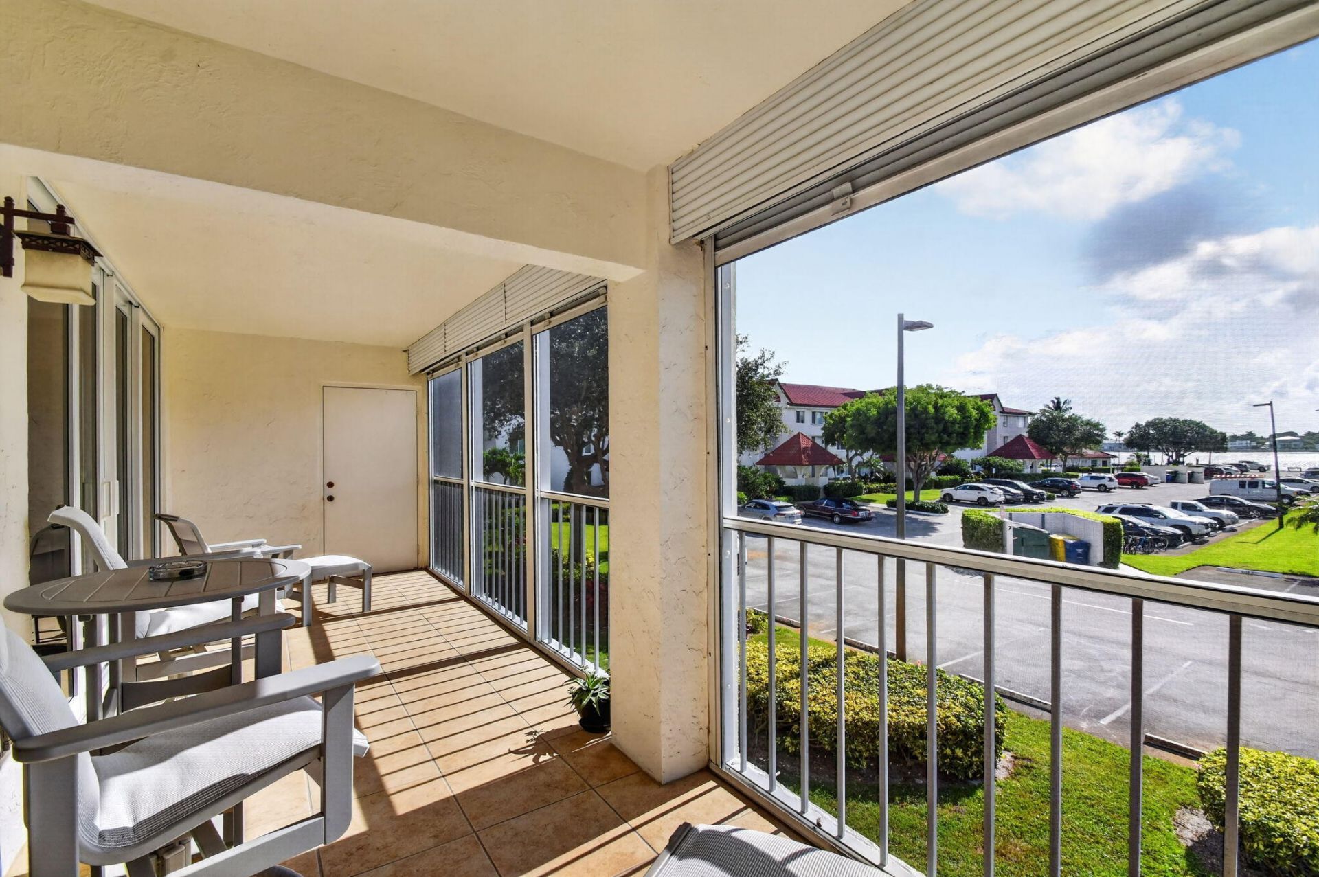 104 Half Moon Circle, Unit D2, Hypoluxo, FL 33462 Photo