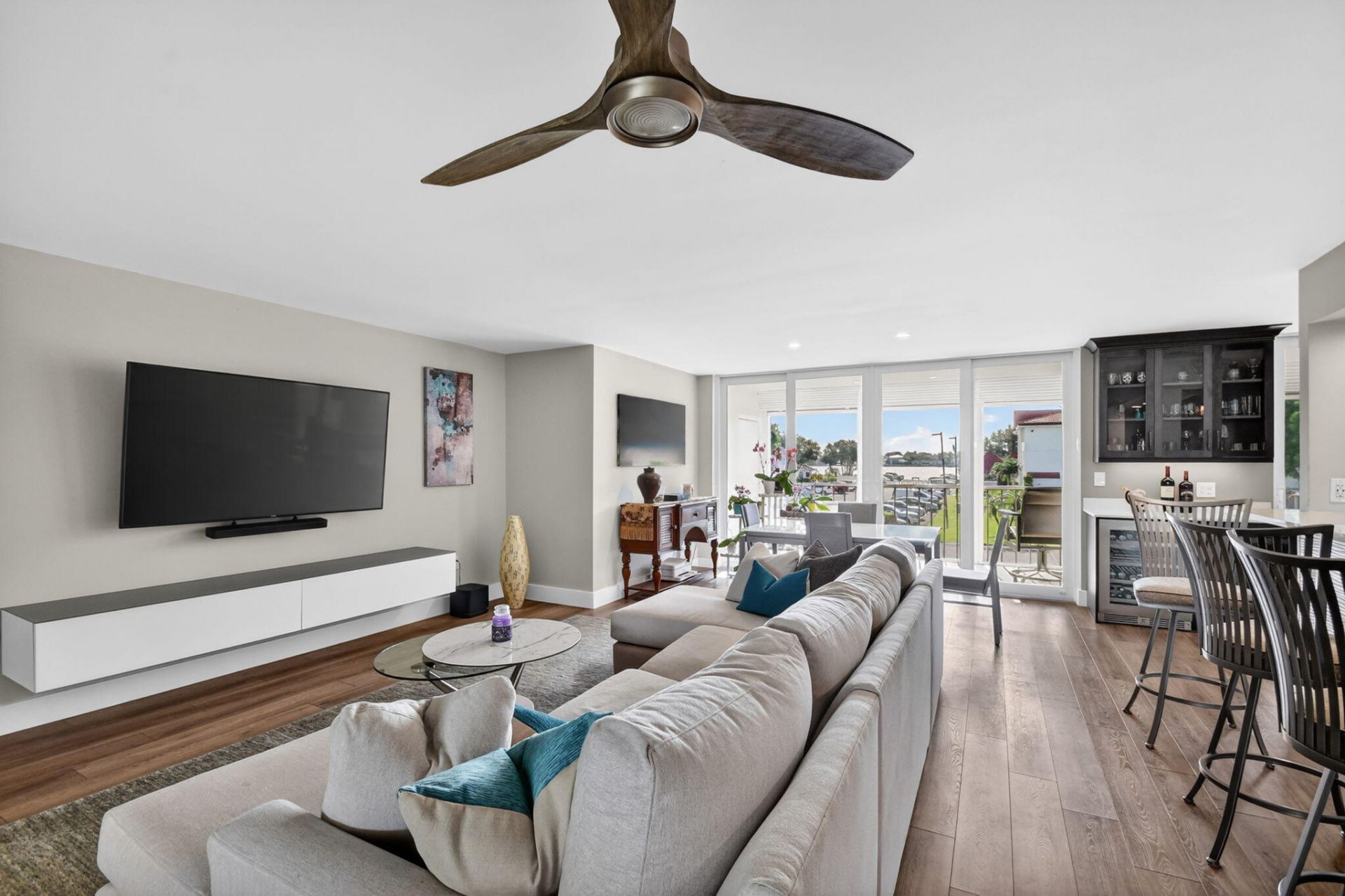 104 Half Moon Circle, Unit D2, Hypoluxo, FL 33462 Photo