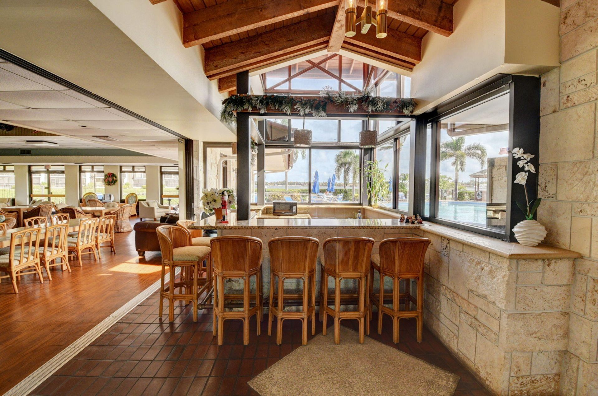 104 Half Moon Circle, Unit D2, Hypoluxo, FL 33462 Photo