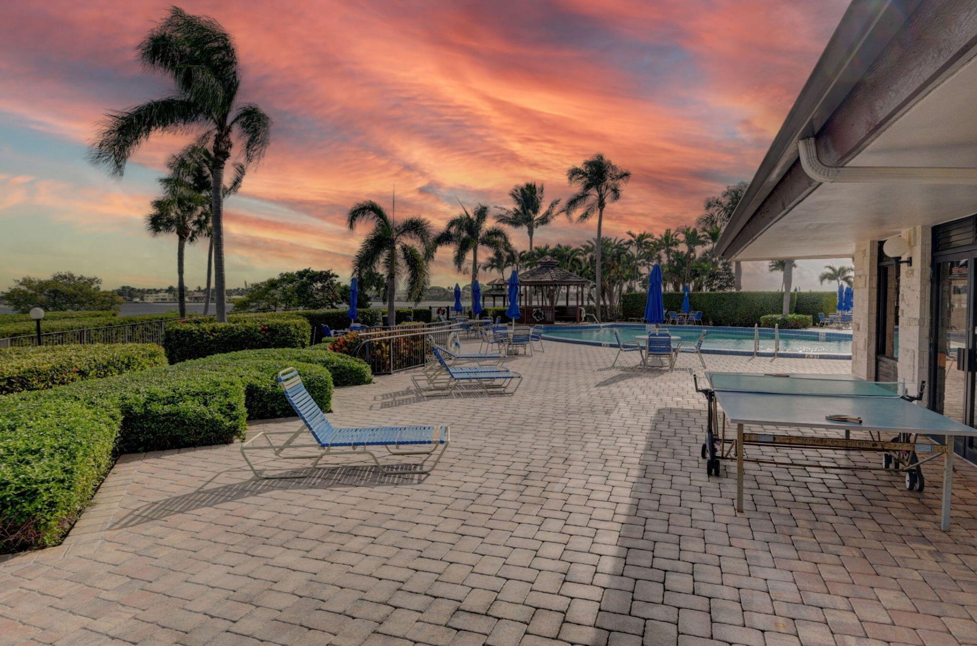 104 Half Moon Circle, Unit D2, Hypoluxo, FL 33462 Photo