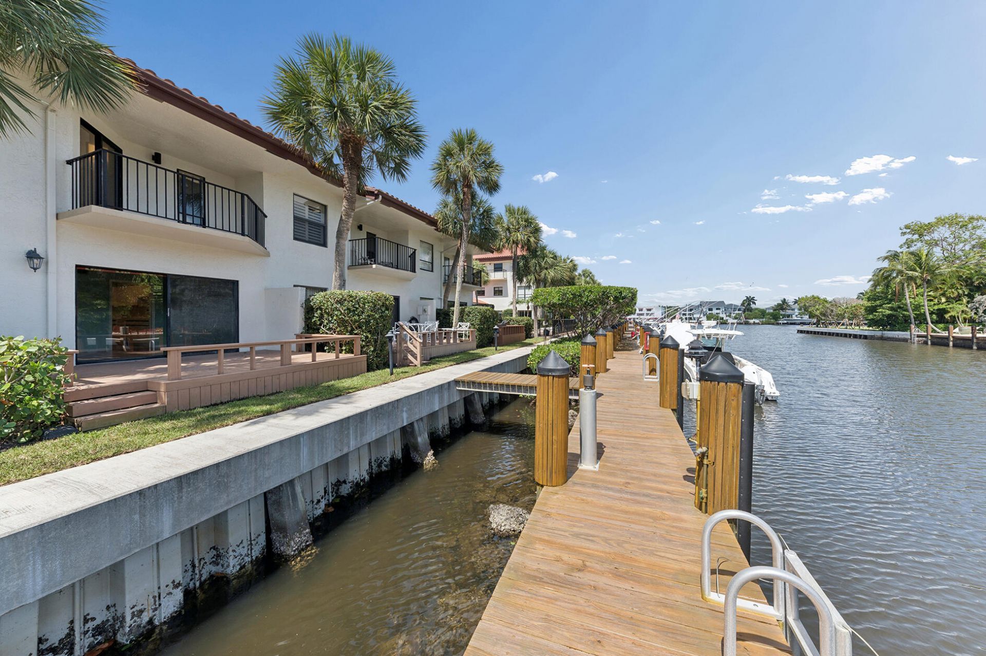 800 Andrews Avenue, Unit 4, Delray Beach, FL 33483 Photo