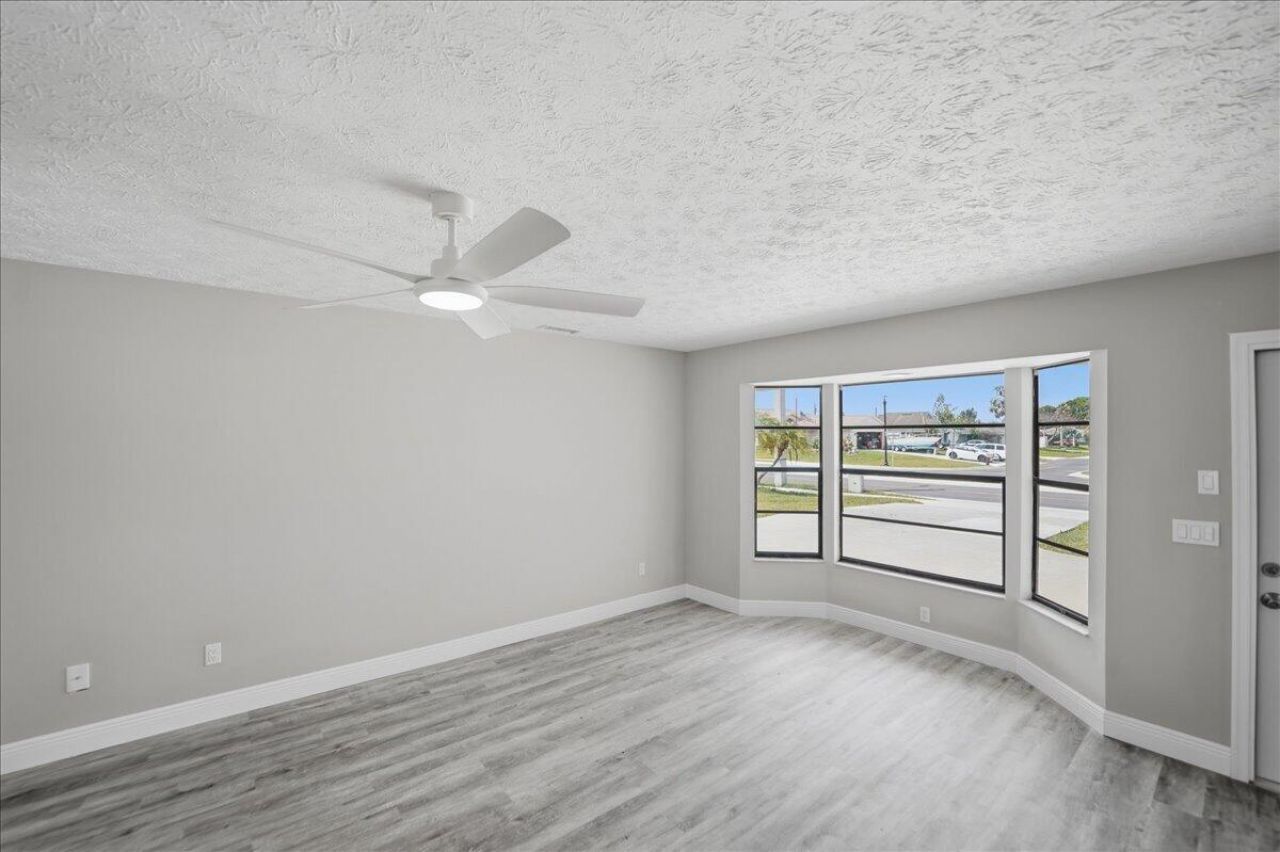 765 SE Floresta Drive, Port Saint Lucie, FL 34983 Photo