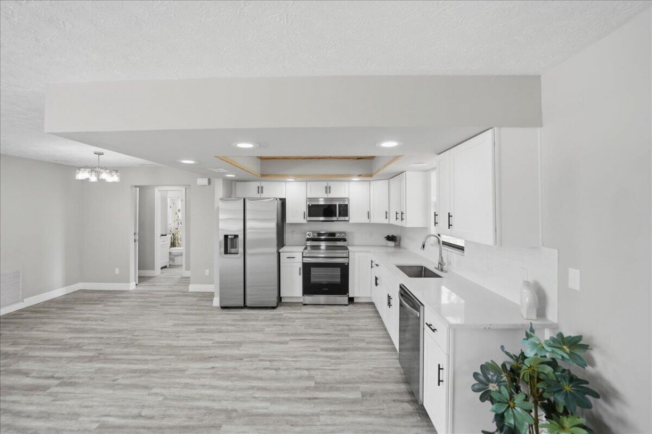 765 SE Floresta Drive, Port Saint Lucie, FL 34983 Photo