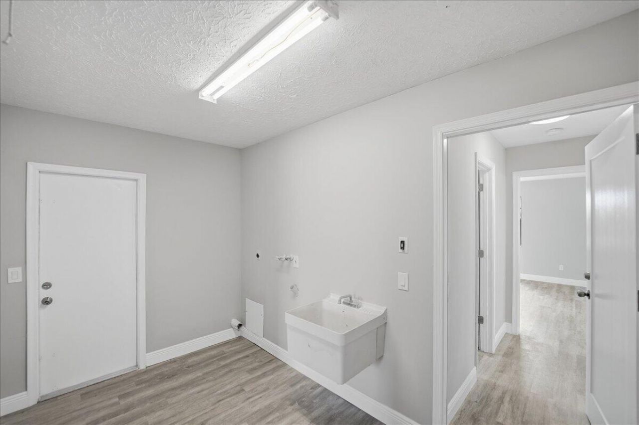 765 SE Floresta Drive, Port Saint Lucie, FL 34983 Photo