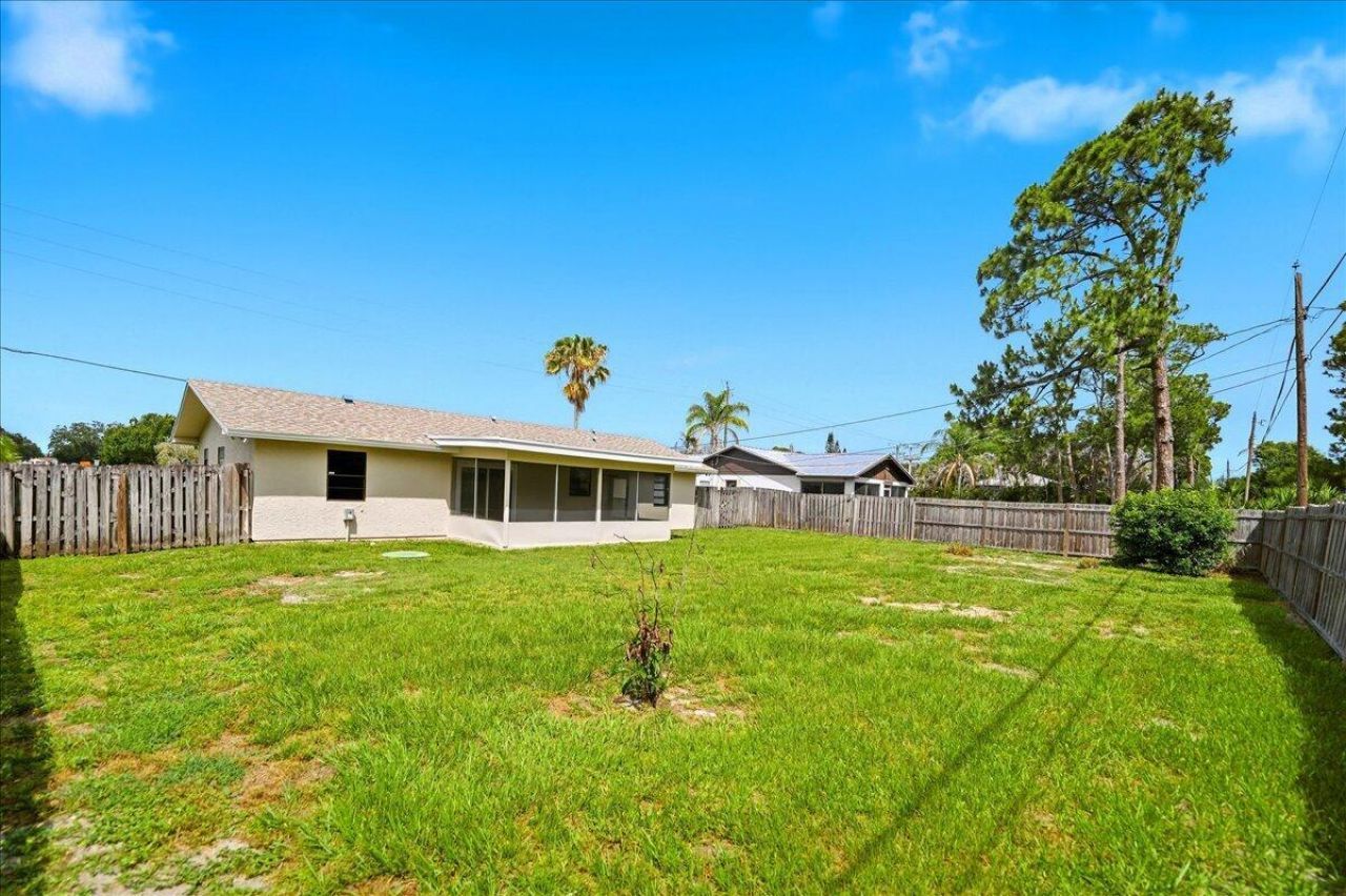 765 SE Floresta Drive, Port Saint Lucie, FL 34983 Photo