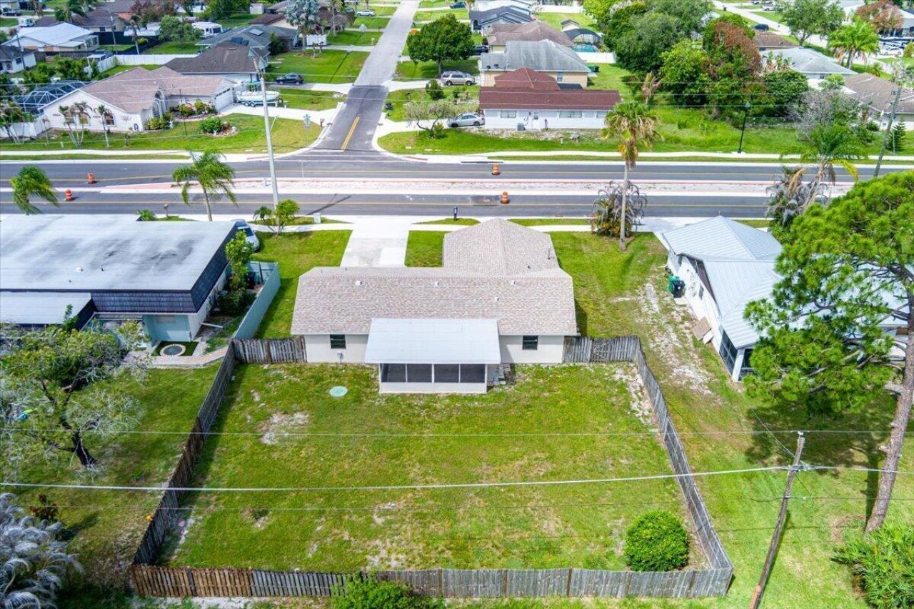 765 SE Floresta Drive, Port Saint Lucie, FL 34983 Photo