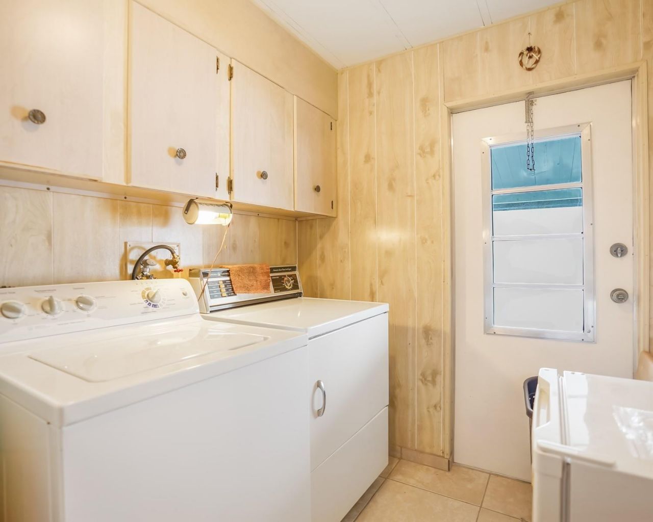 8517 SW 16th Place, Davie, FL 33324 Photo