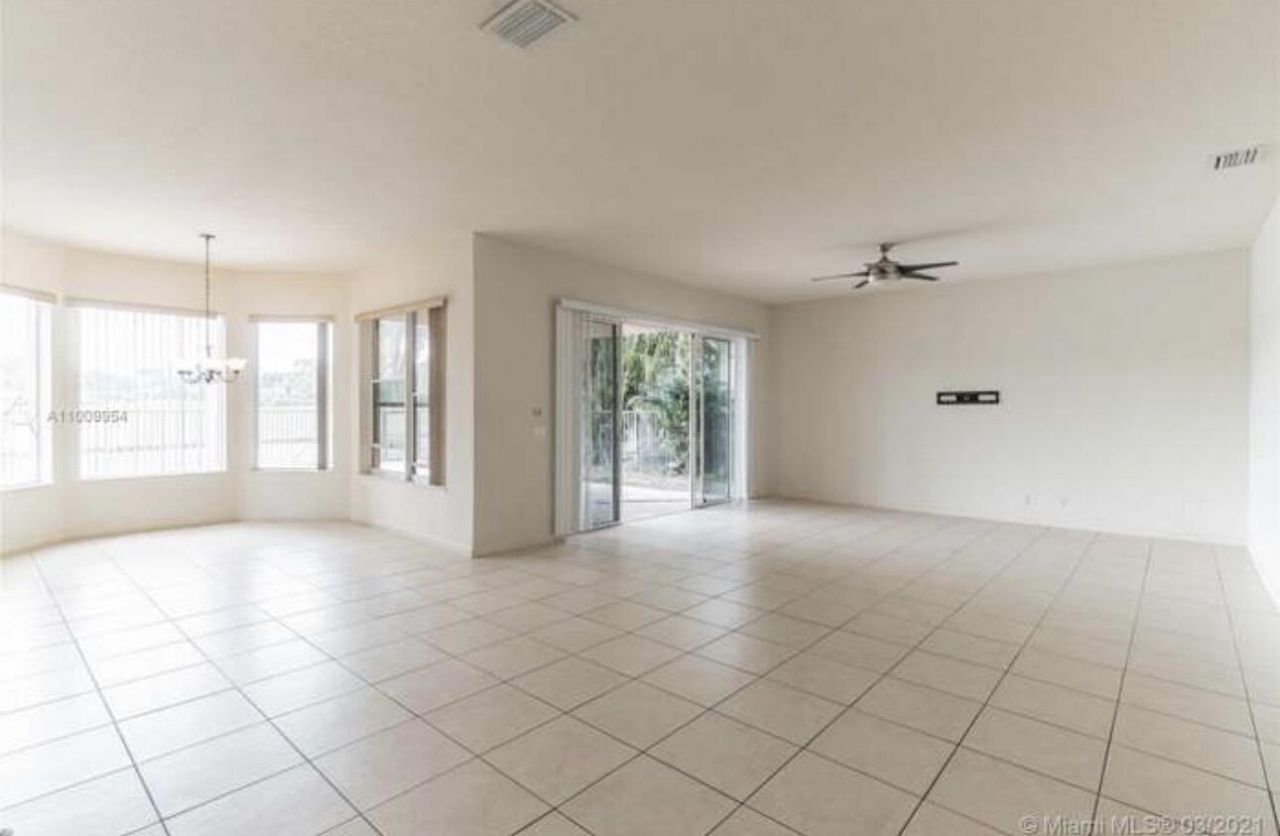 1831 Waldorf Drive, Royal Palm Beach, FL 33411 Photo