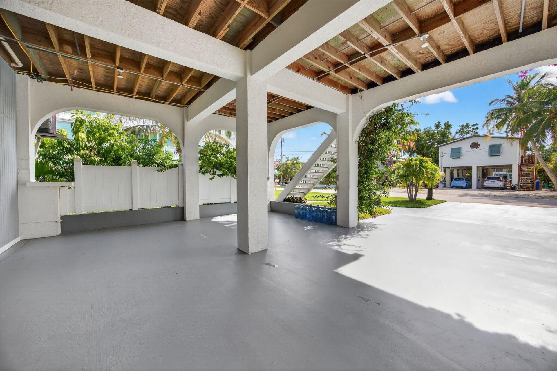 27385 Saint Lucie Lane, Ramrod Key, FL 33042 Photo