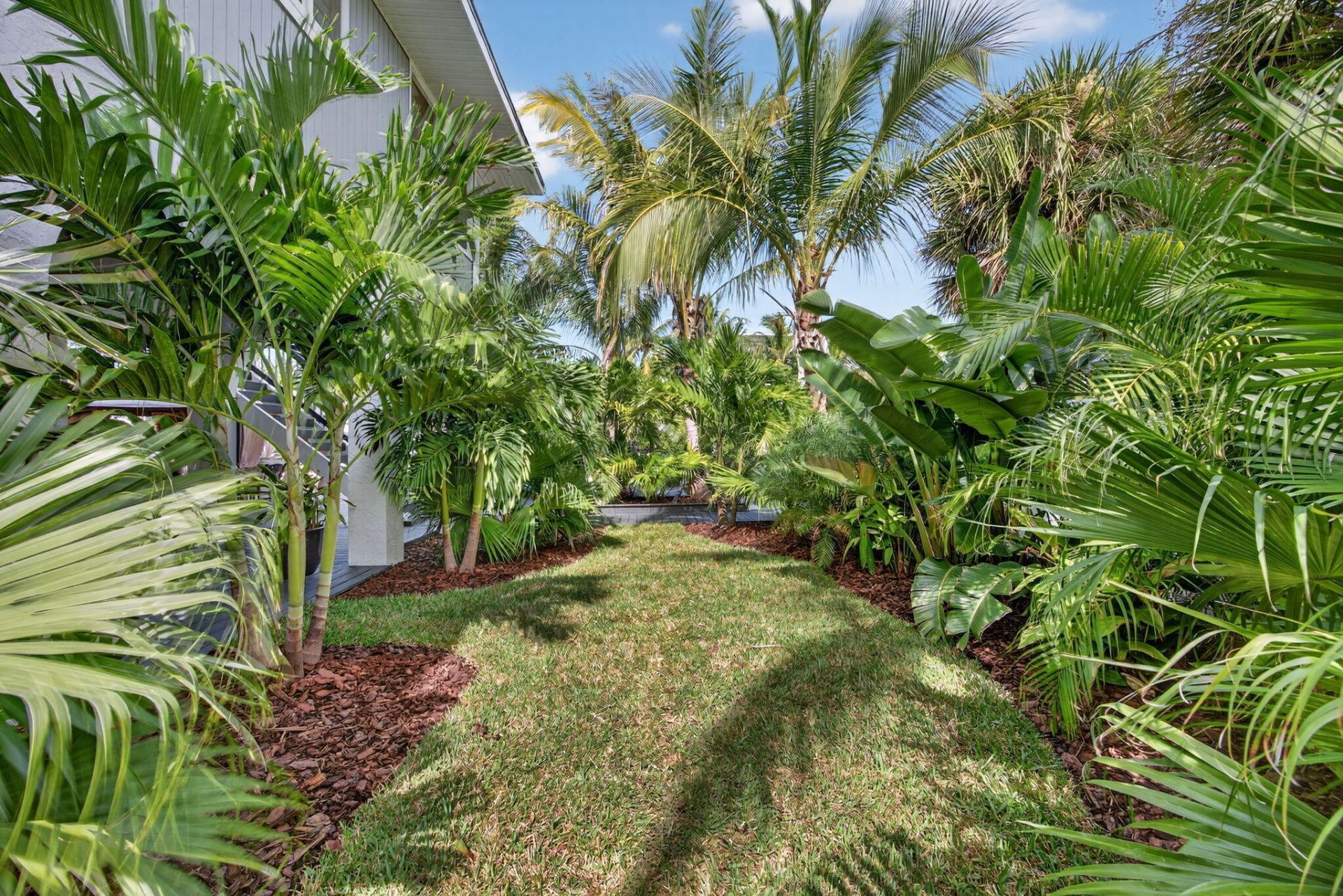 27385 Saint Lucie Lane, Ramrod Key, FL 33042 Photo