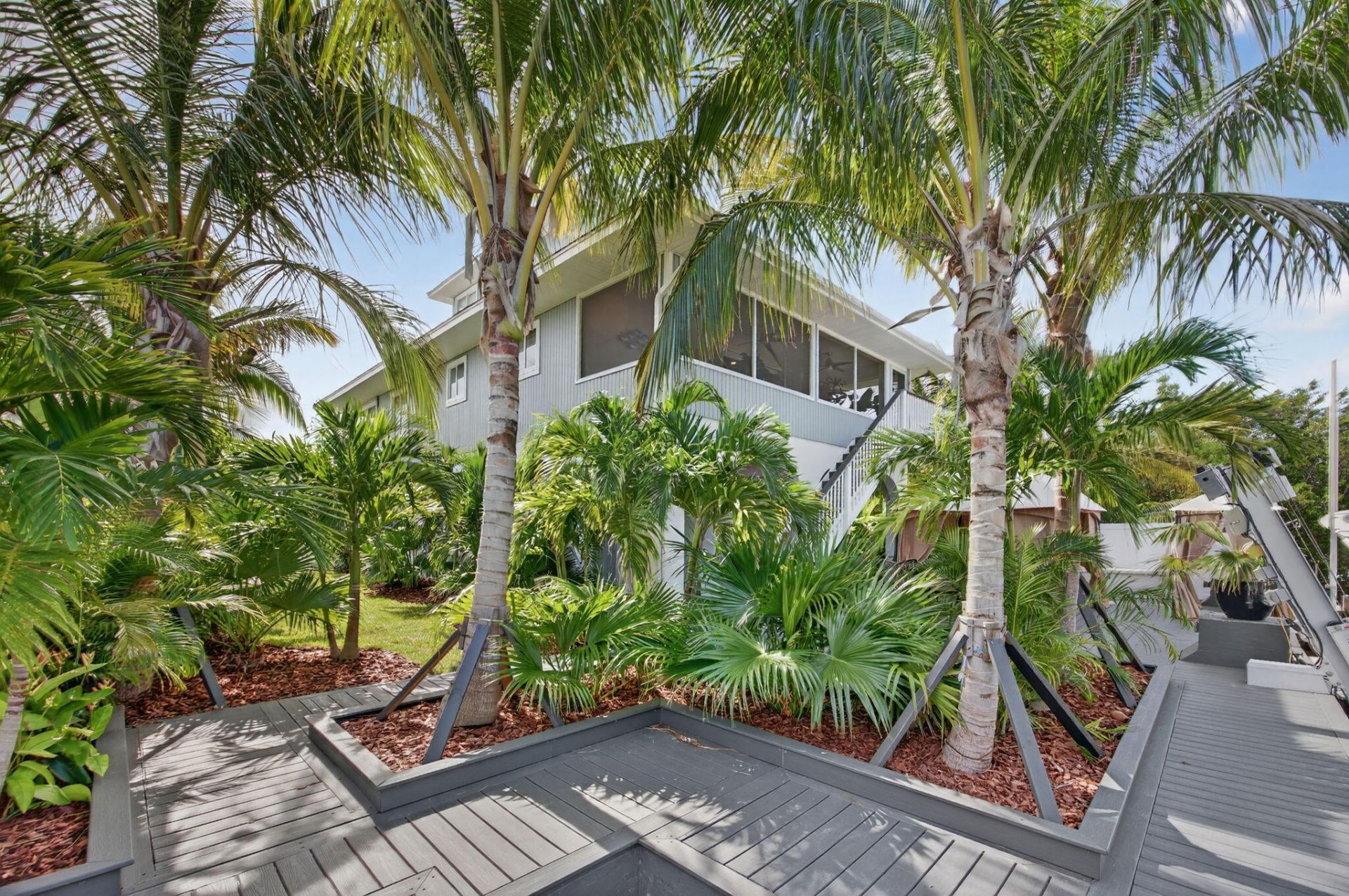 27385 Saint Lucie Lane, Ramrod Key, FL 33042 Photo