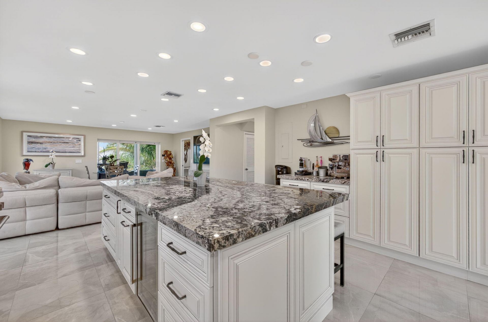 27385 Saint Lucie Lane, Ramrod Key, FL 33042 Photo