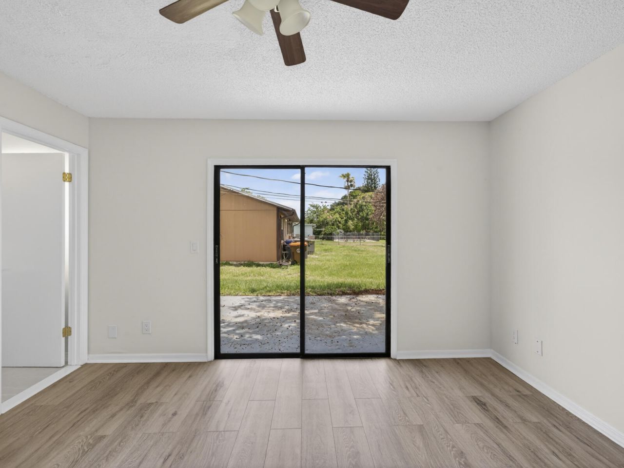 2575 1st Place, Vero Beach, FL 32962 Photo