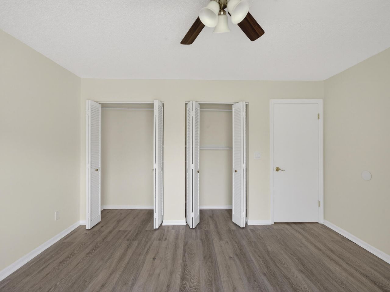 2575 1st Place, Vero Beach, FL 32962 Photo