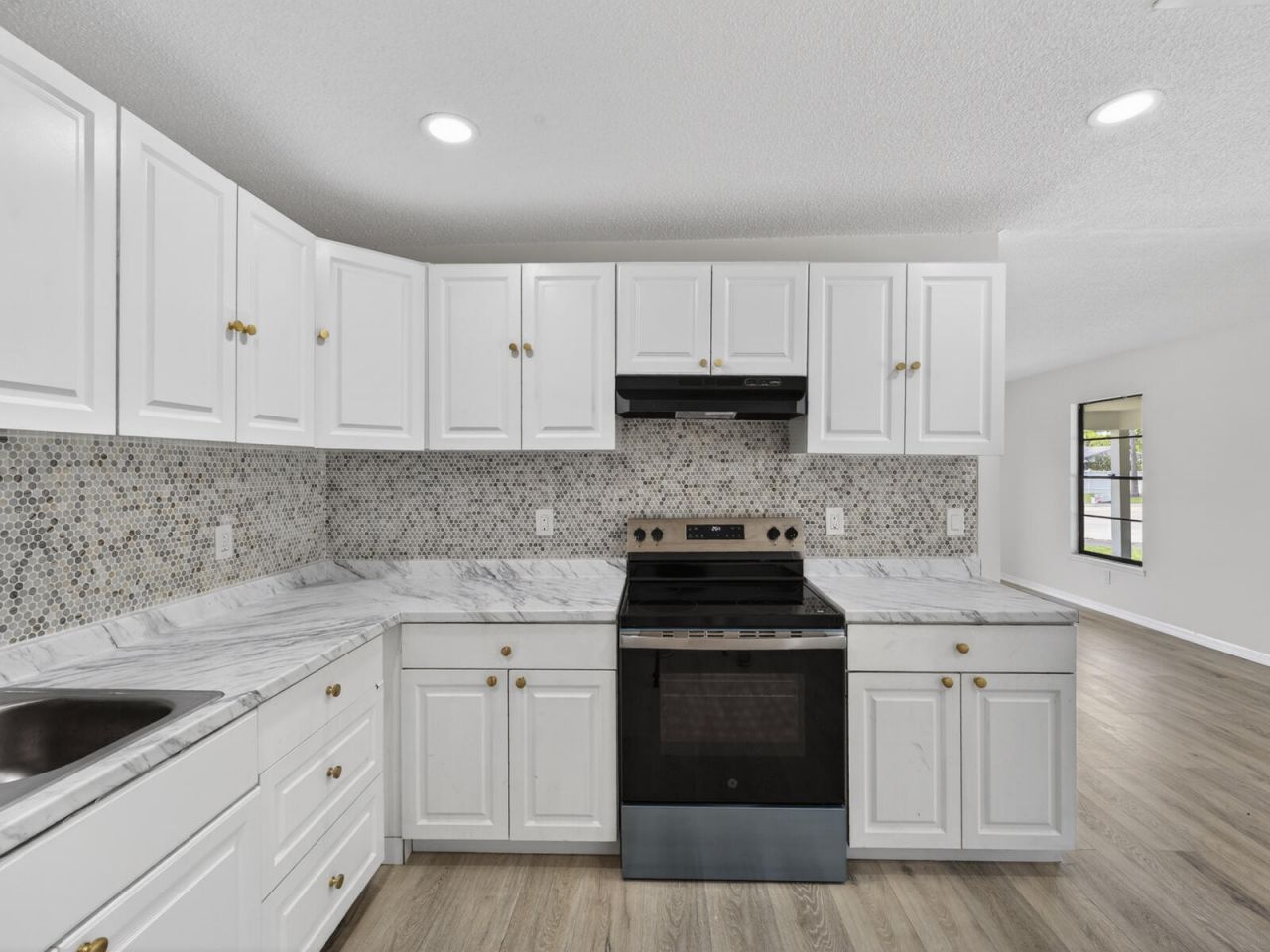 2575 1st Place, Vero Beach, FL 32962 Photo
