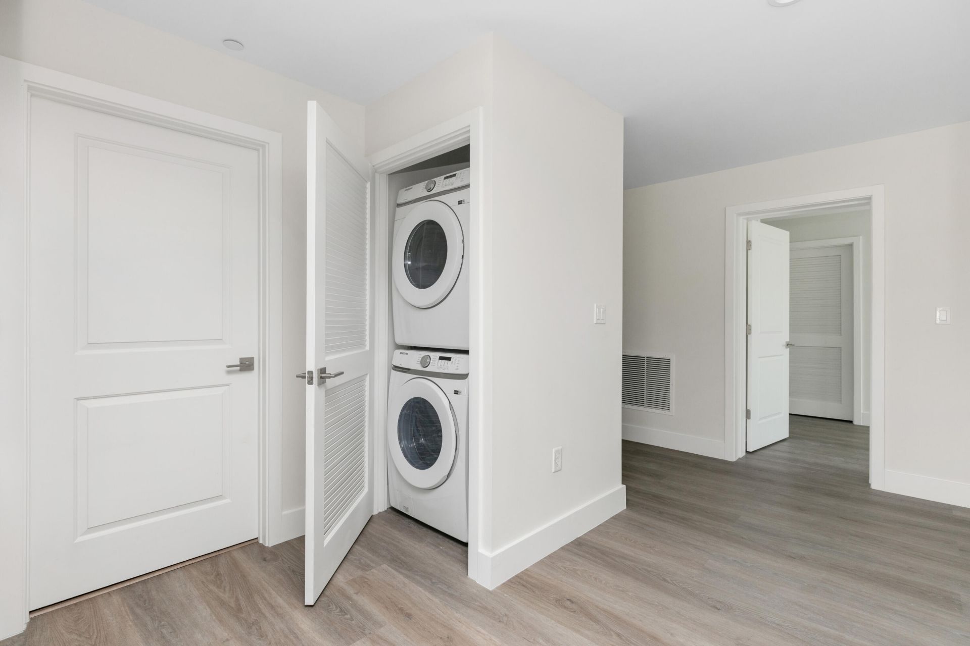 1938 Jackson Street, Unit 402, Hollywood, FL 33020 Photo