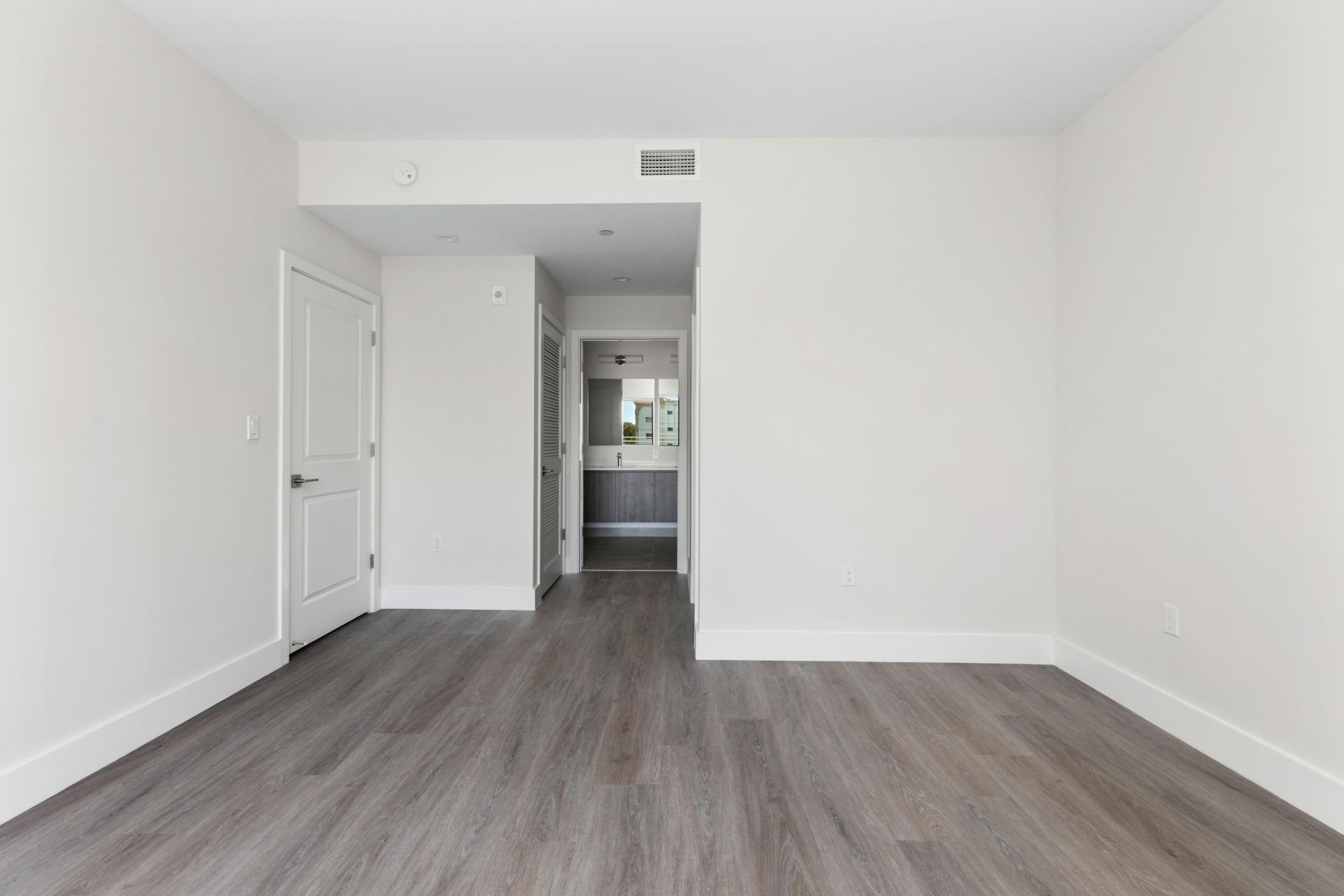 1938 Jackson Street, Unit 402, Hollywood, FL 33020 Photo