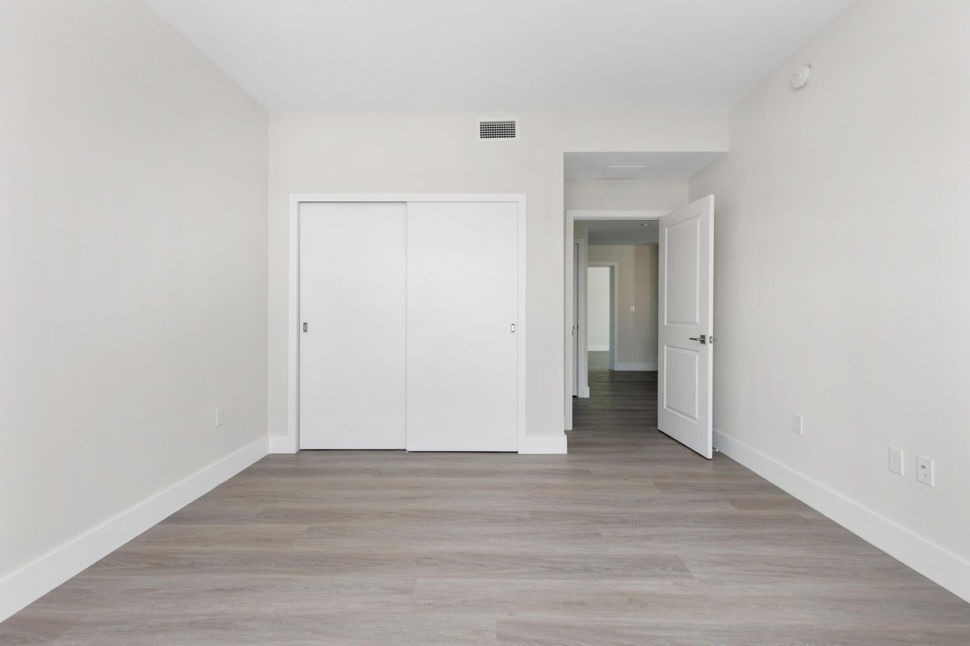 1938 Jackson Street, Unit 402, Hollywood, FL 33020 Photo