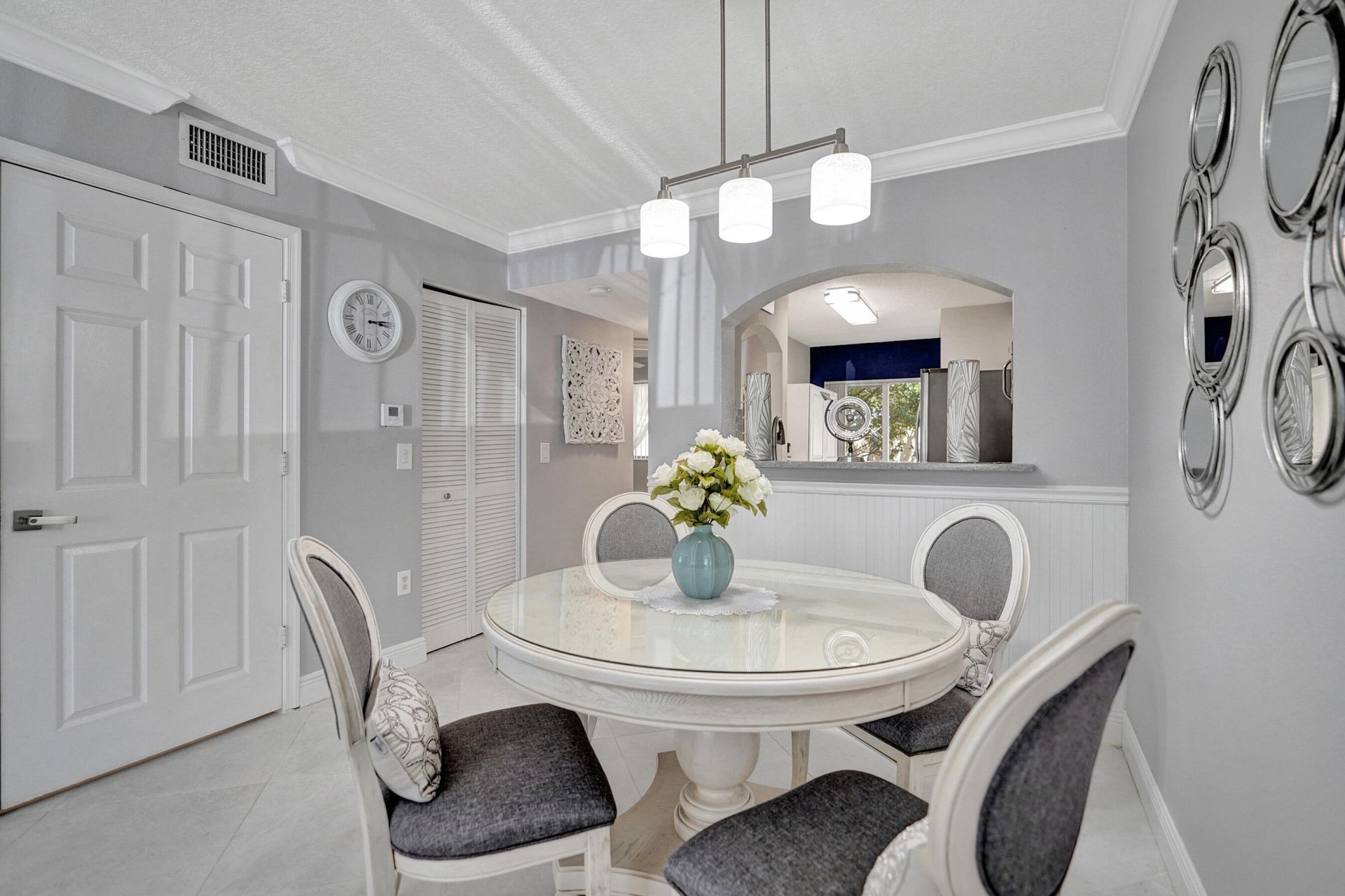 3730 N Jog Road, Unit 105, West Palm Beach, FL 33411 Photo