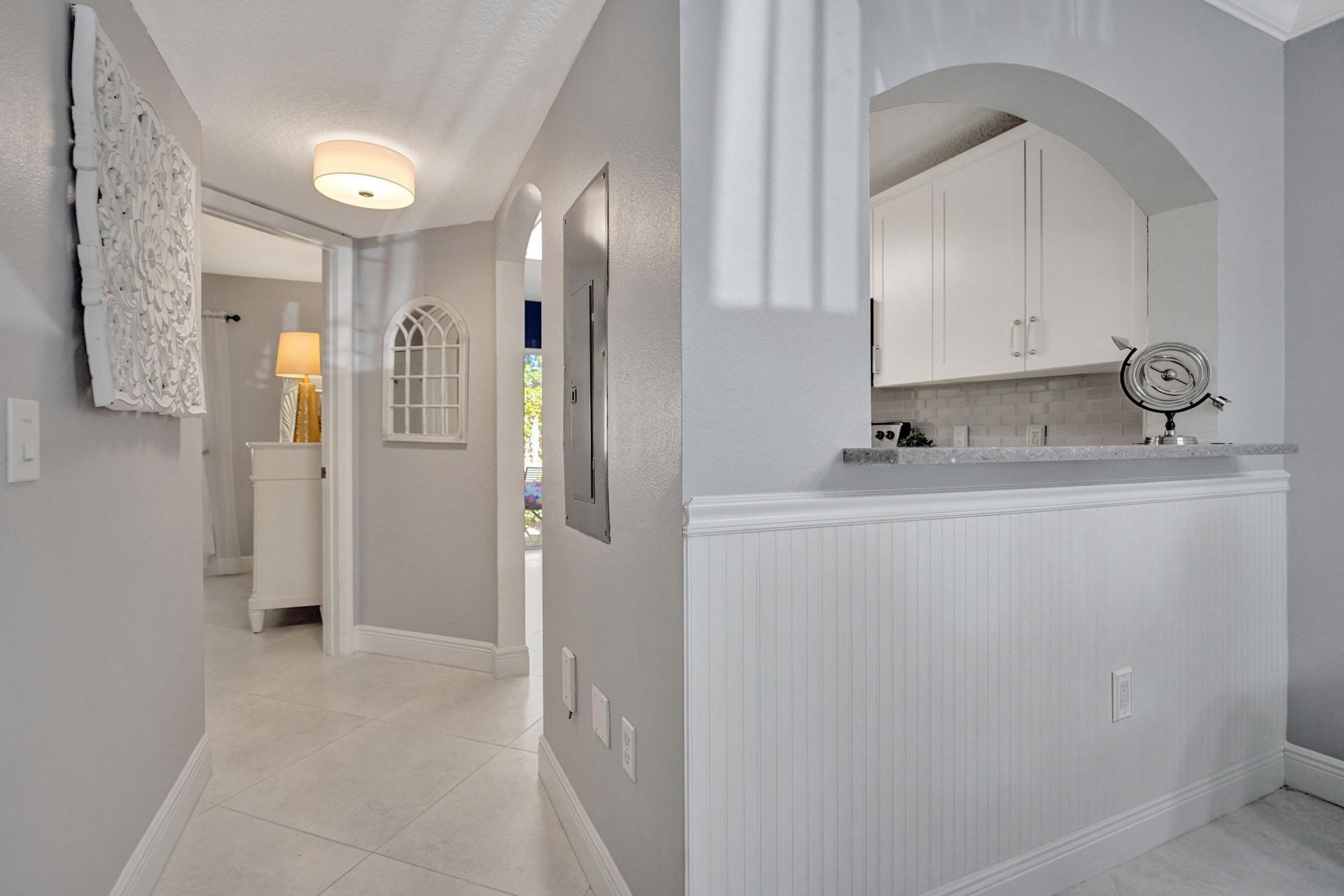 3730 N Jog Road, Unit 105, West Palm Beach, FL 33411 Photo